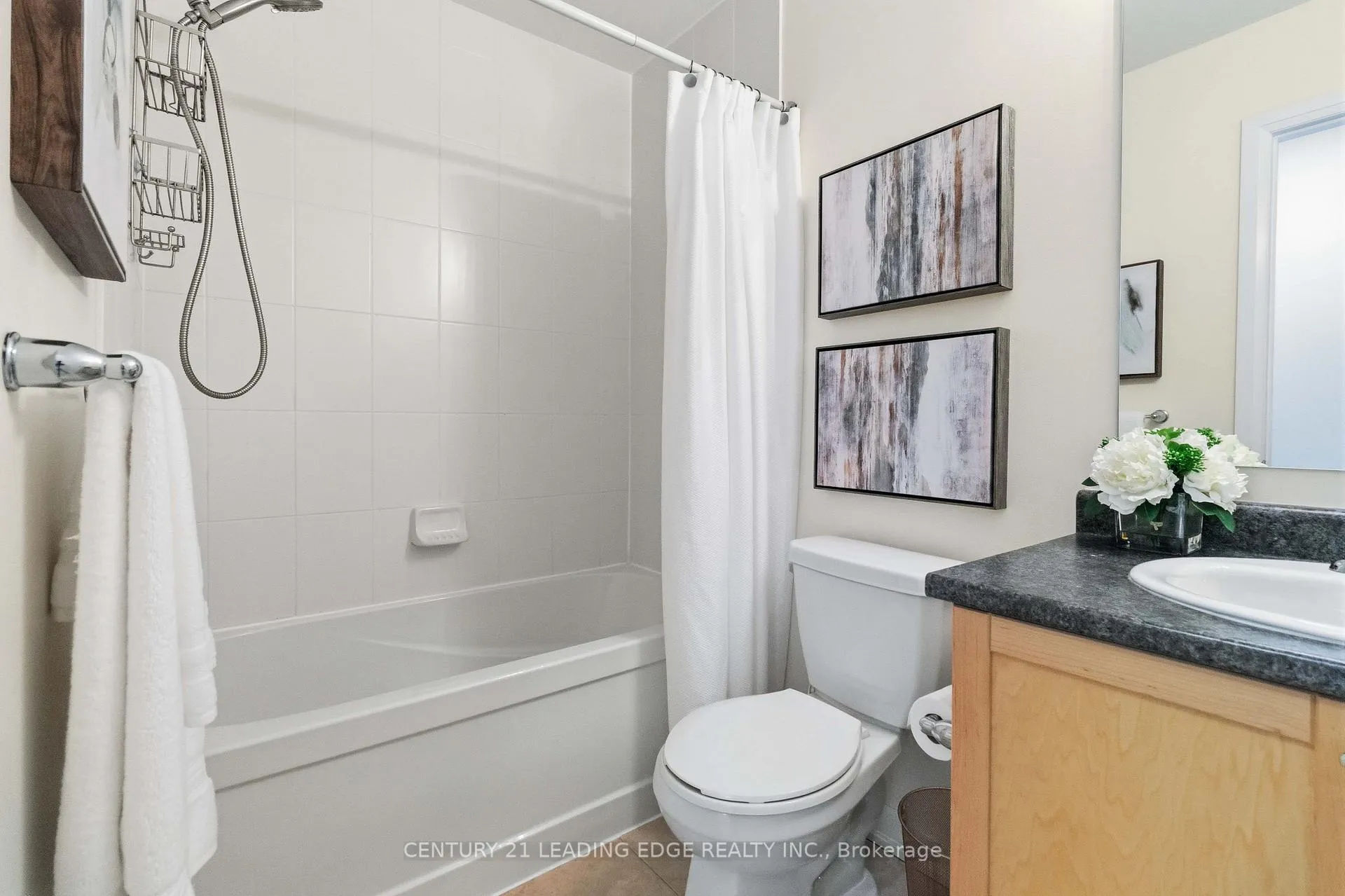 Photo 18 of Unit 106, 165 Hampshire Way, Milton, Dempsey — HOMEH