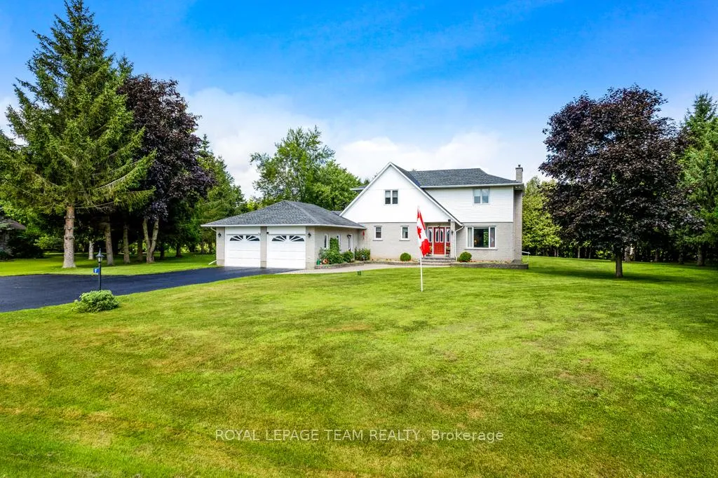 Photo 3 of 17 Maric Trail, North Grenville, Kemptville — HOMEH