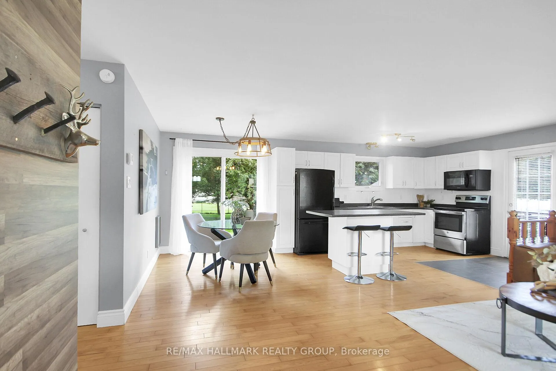 Photo 13 of 11442 Cameron Road, North Dundas, North Dundas (Mountain) Twp — HOMEH