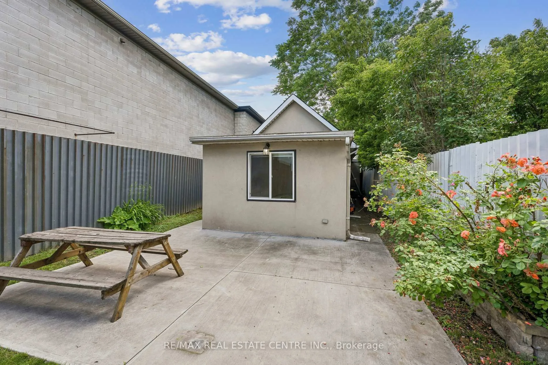 Photo 44 of 43 Whitfield Avenue, Hamilton, Industrial Sector — HOMEH