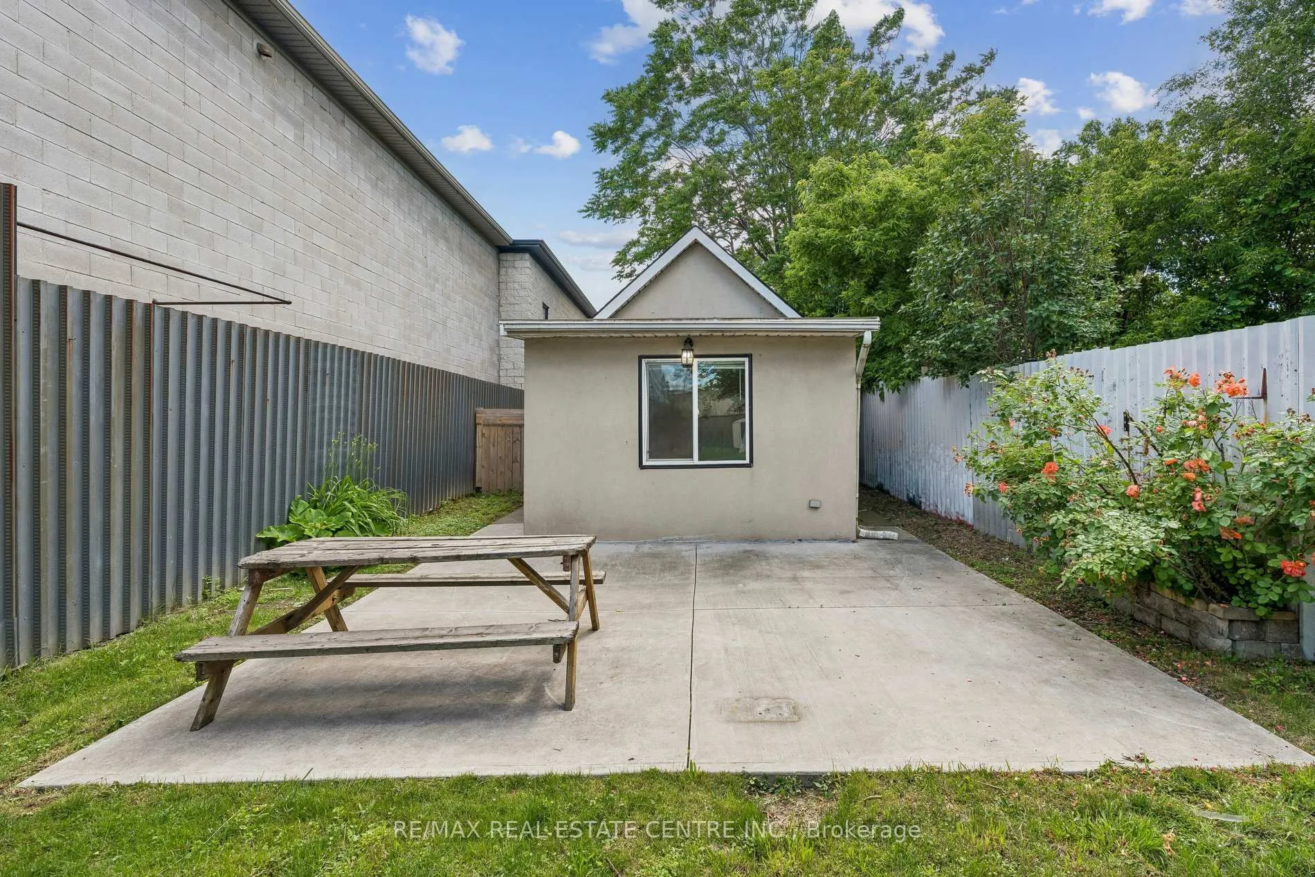 Photo 45 of 43 Whitfield Avenue, Hamilton, Industrial Sector — HOMEH