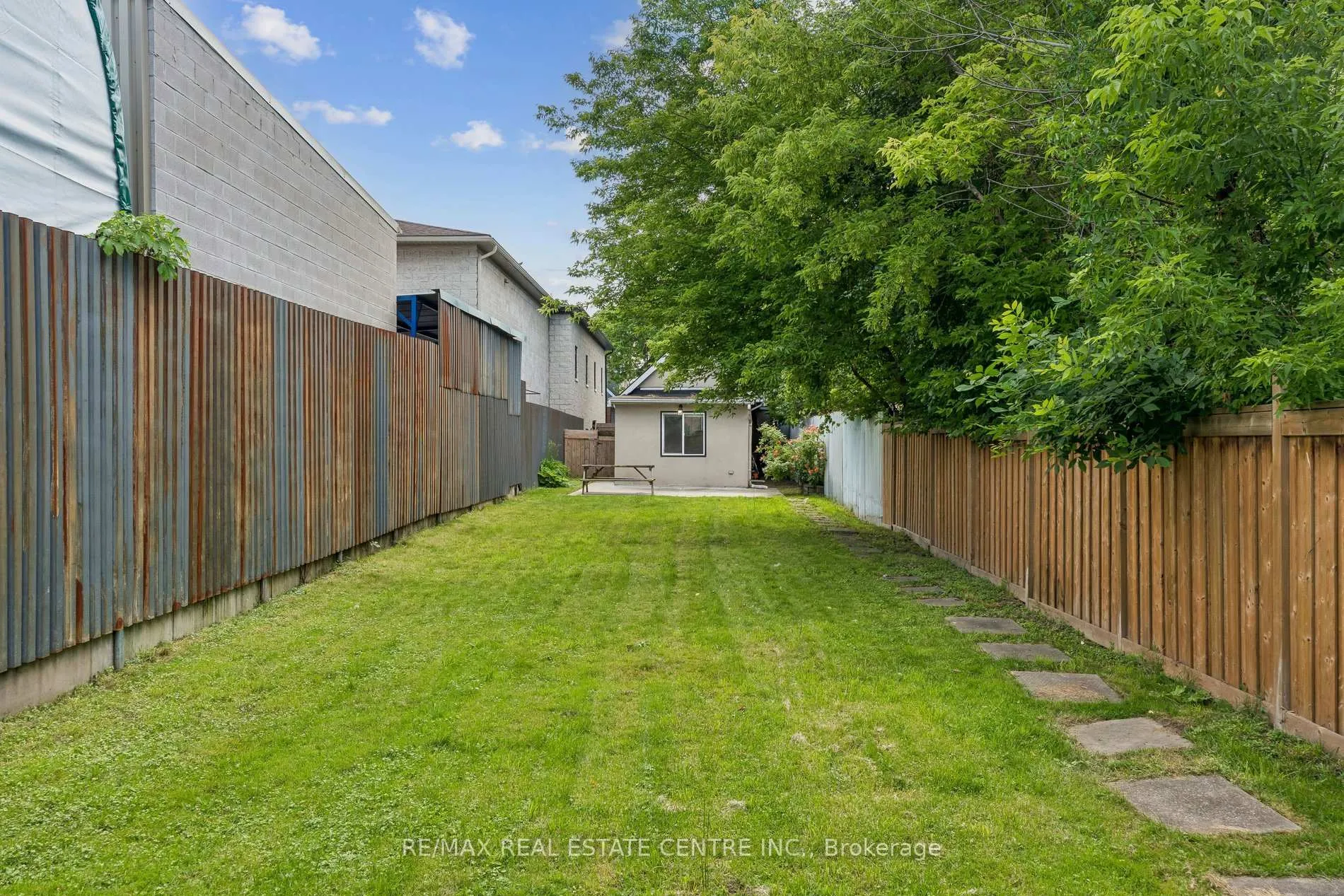 Photo 48 of 43 Whitfield Avenue, Hamilton, Industrial Sector — HOMEH