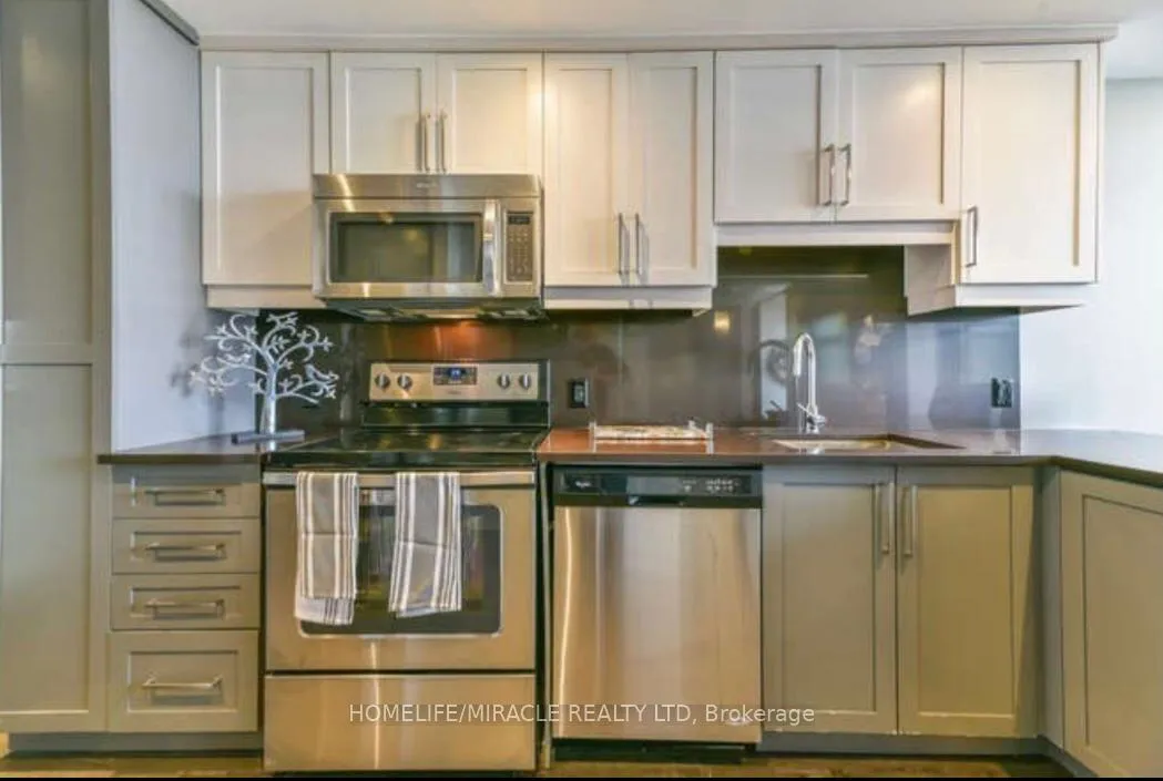 Photo 4 of Unit N-808, 330 Phillip Street, Waterloo, Beechwood/University — HOMEH