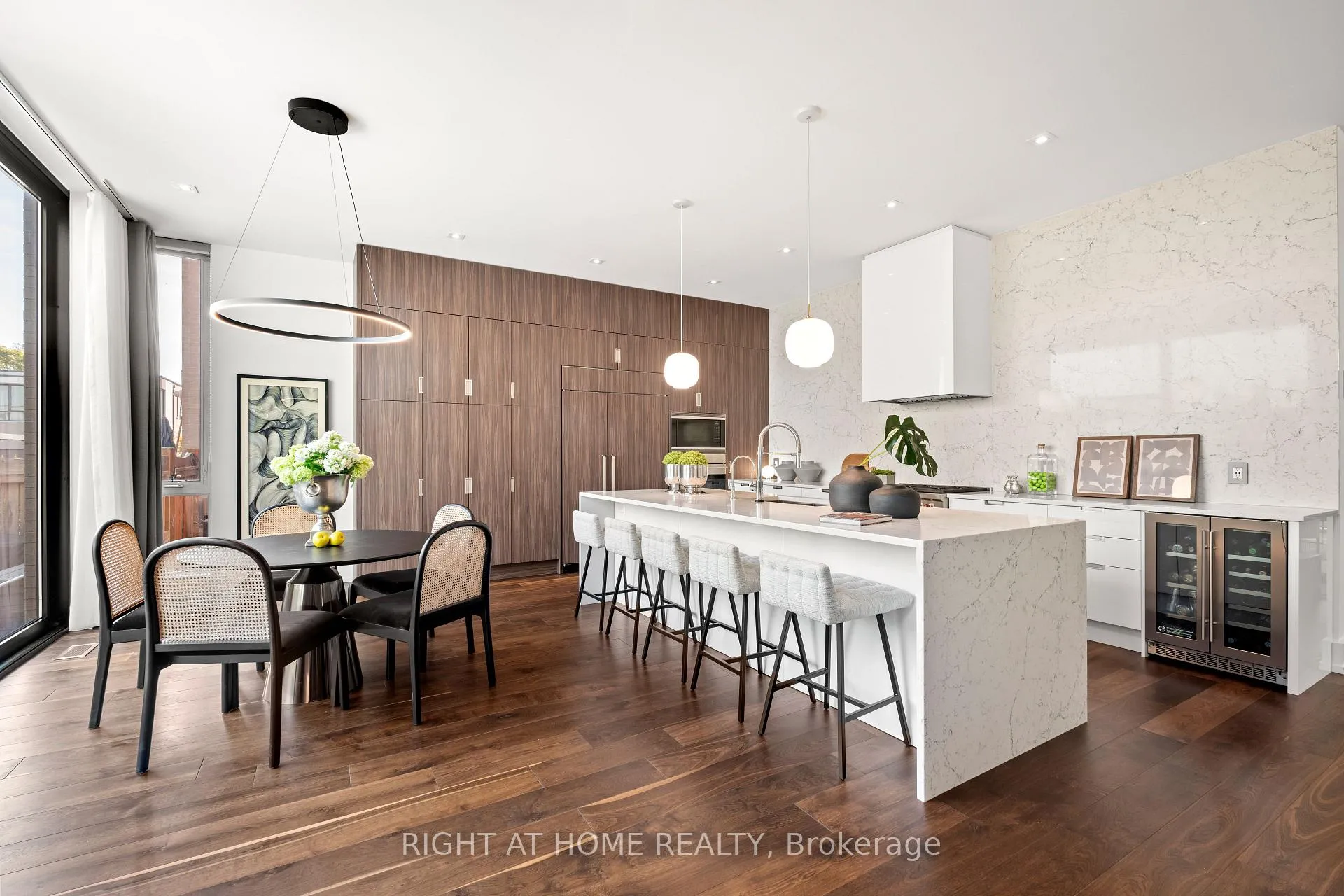 Photo 14 of 15 Fairmeadow Avenue, North York, St. Andrew-Windfields — HOMEH