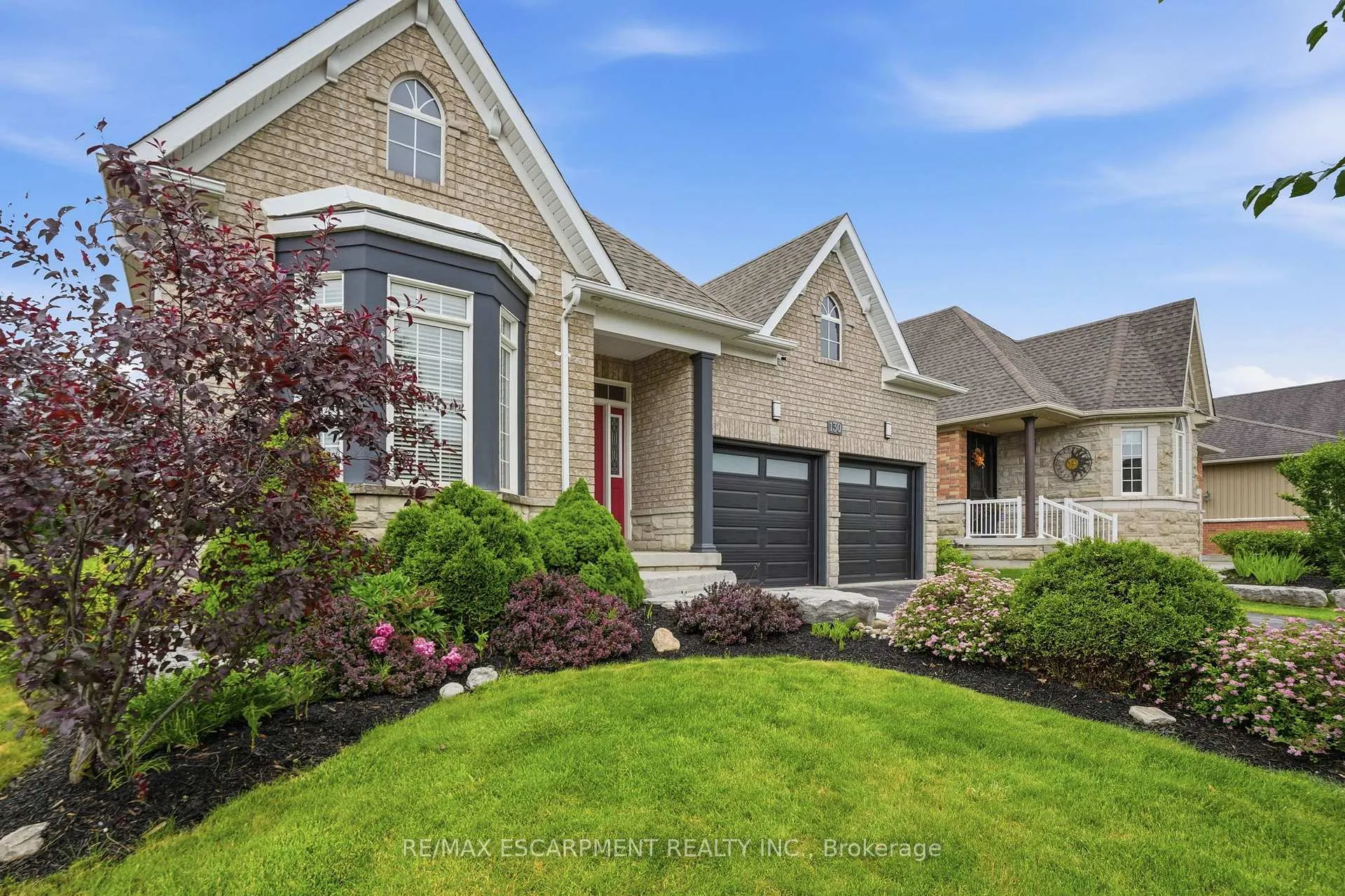 Photo 3 of 130 Aberfoyle Mill Crescent, Puslinch, Aberfoyle — HOMEH