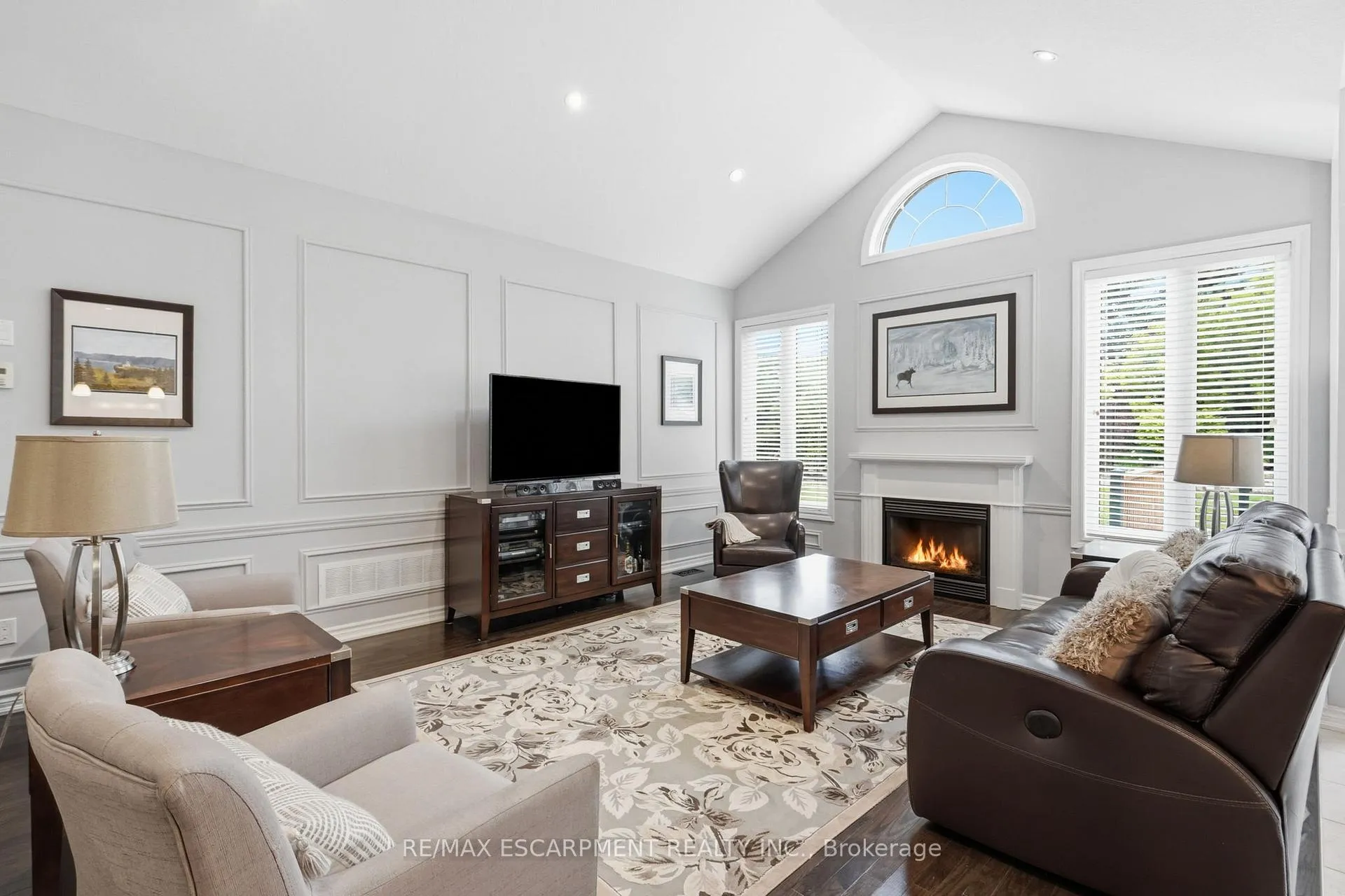 Photo 7 of 130 Aberfoyle Mill Crescent, Puslinch, Aberfoyle — HOMEH