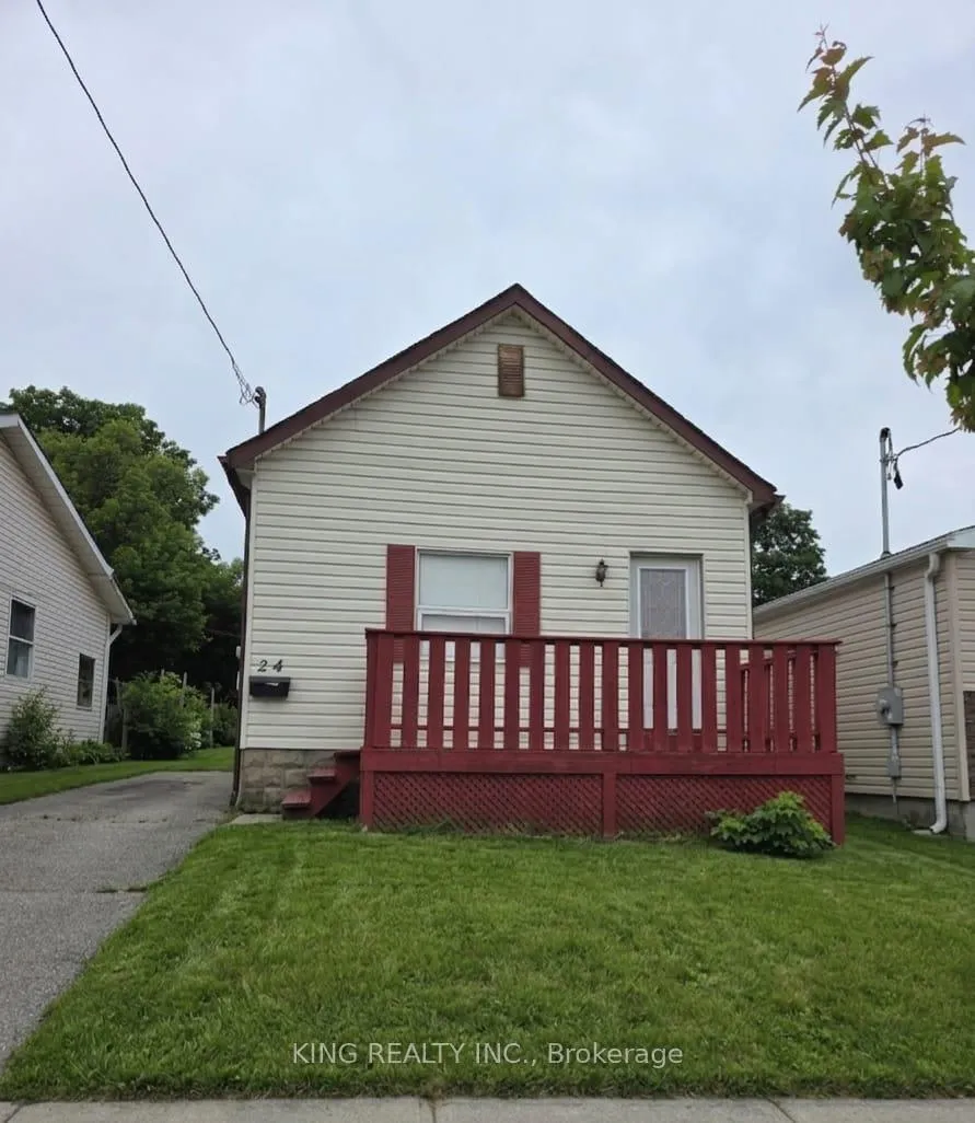 Front of 24 Boullee Street