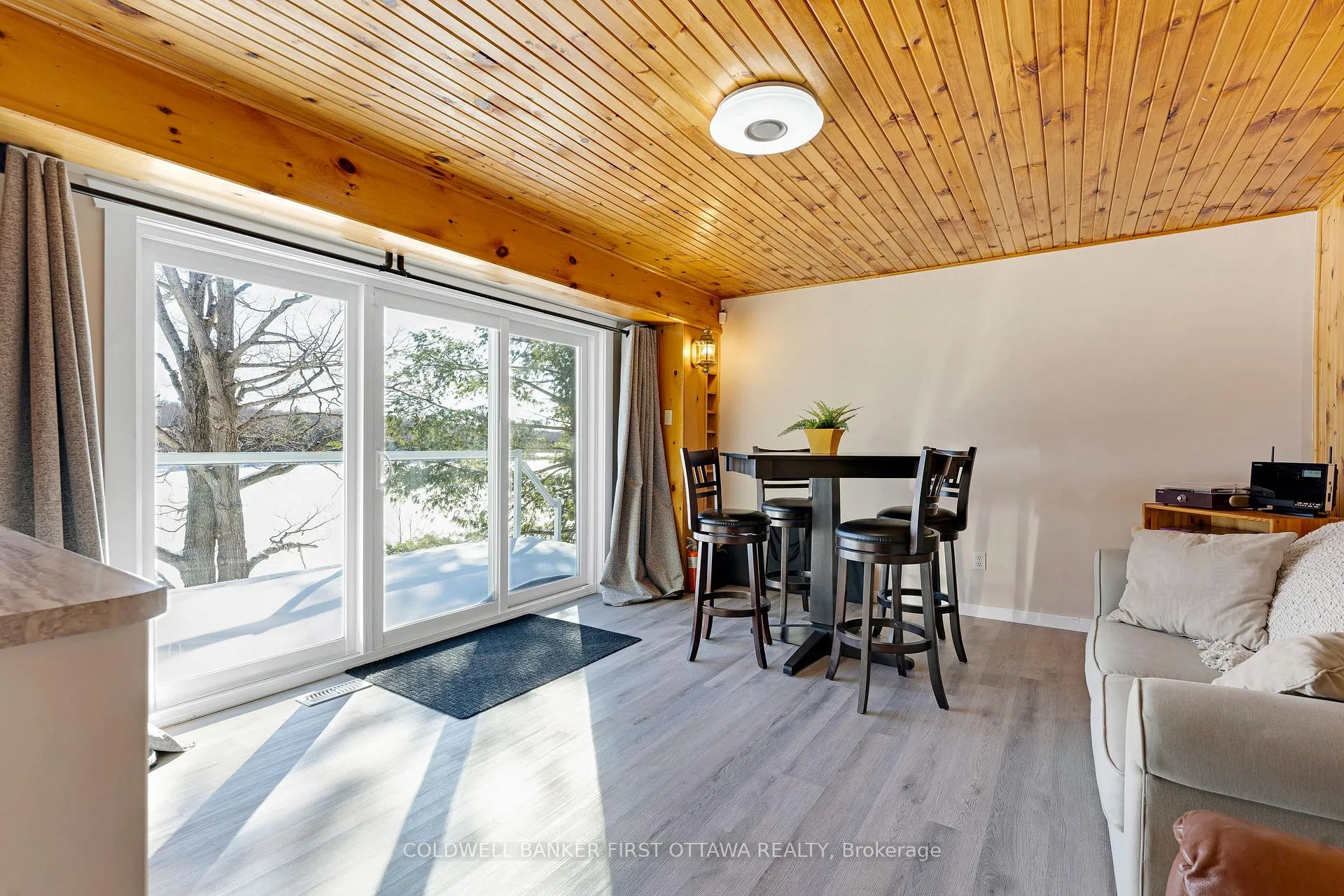 Photo 32 of 100 Nagle Way, Tay Valley, Bathurst/Burgess & Sherbrooke (North Burgess) Twp — HOMEH