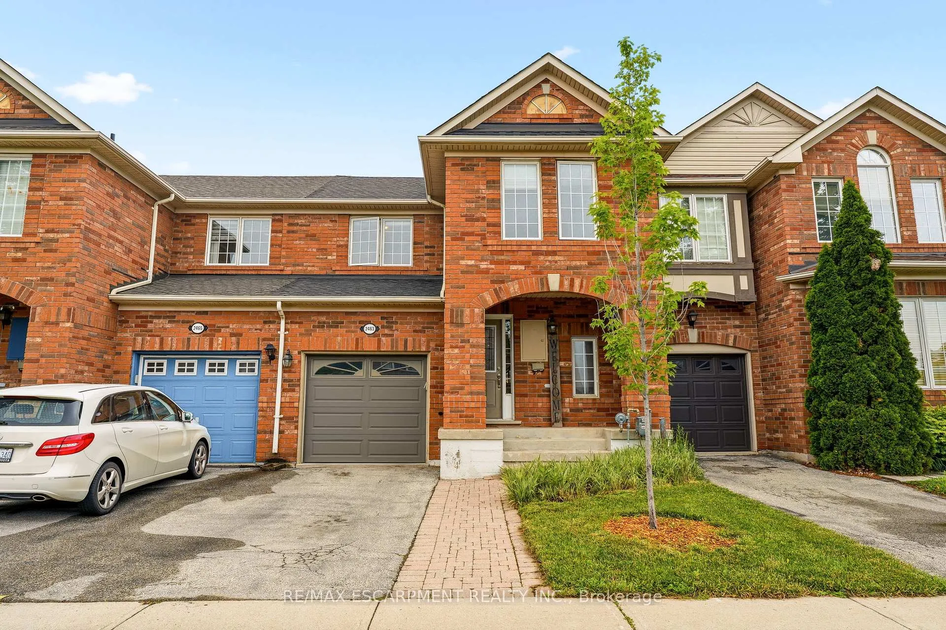 Front of 2463 Carberry Way