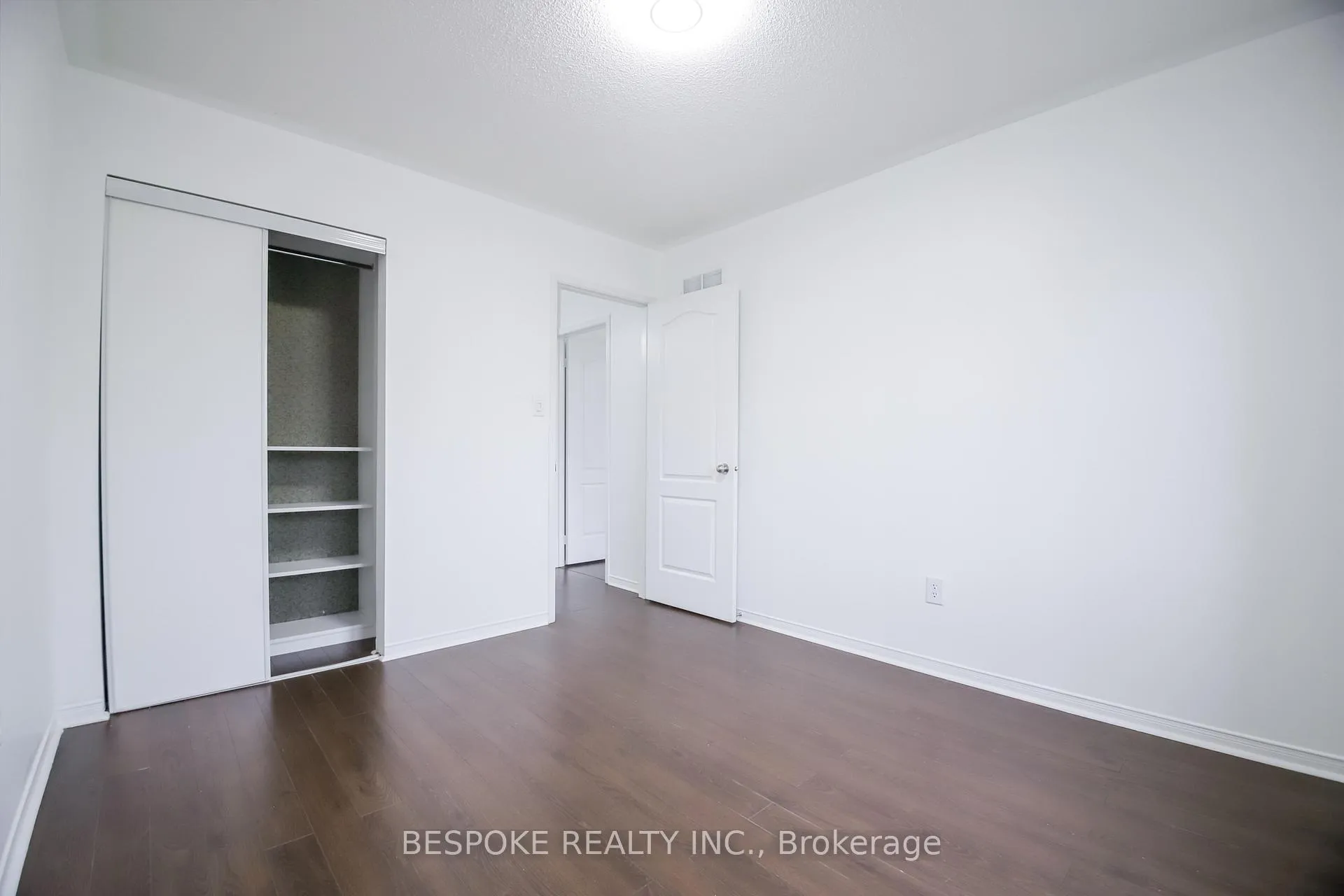 Photo 19 of 87 Spicebush Terrace, Brampton, Credit Valley — HOMEH