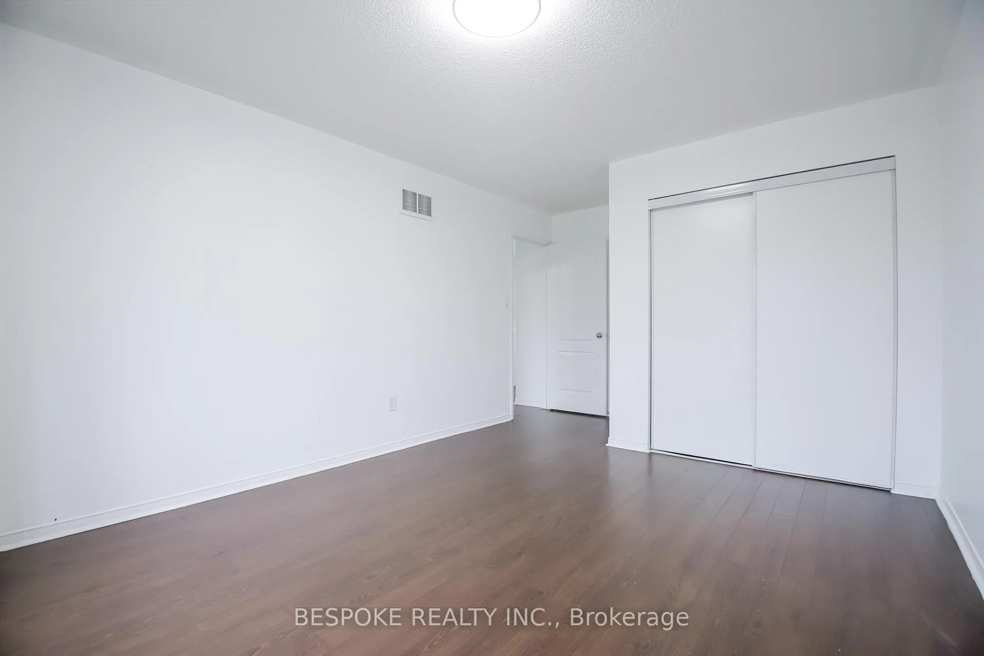 Photo 21 of 87 Spicebush Terrace, Brampton, Credit Valley — HOMEH