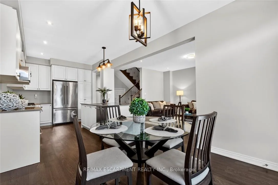 Photo 9 of 225 Skinner Road, Hamilton, Waterdown — HOMEH