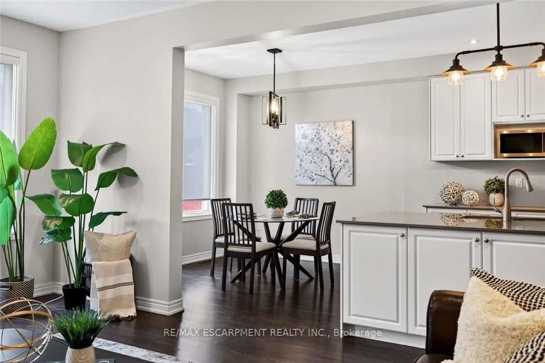 Photo 13 of 225 Skinner Road, Hamilton, Waterdown — HOMEH