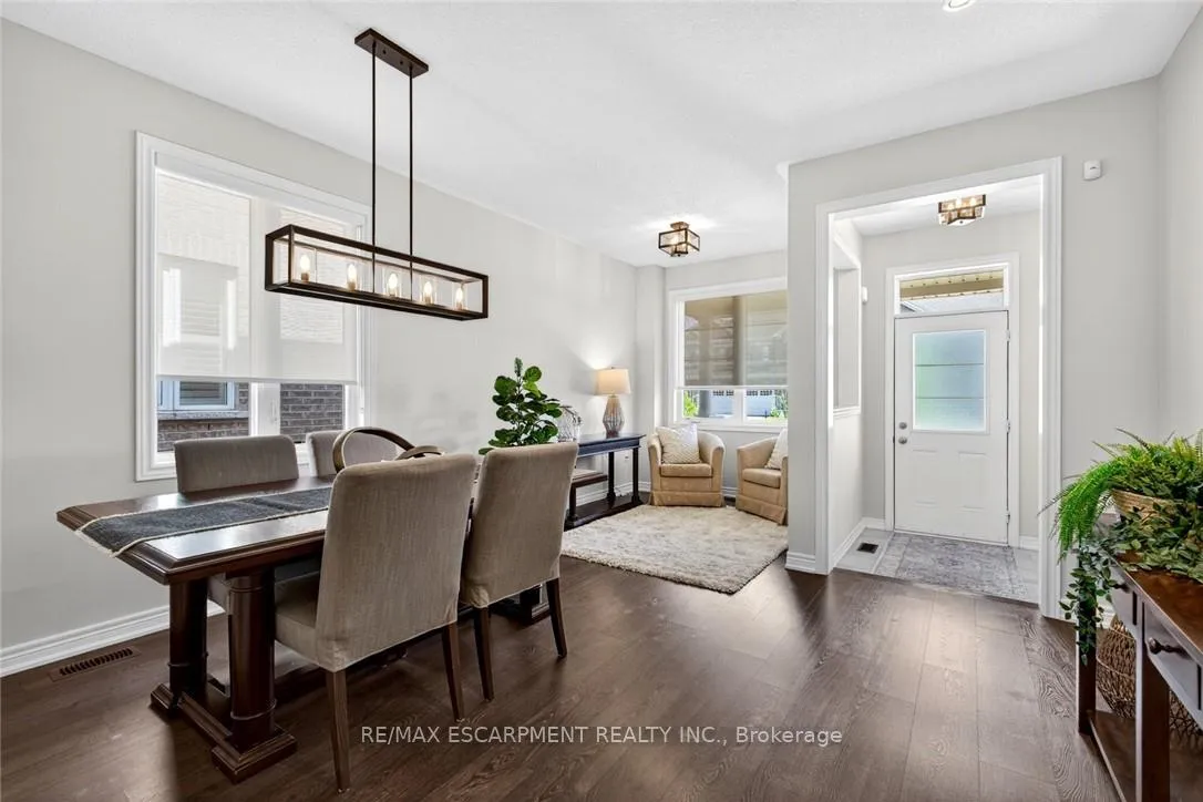 Photo 14 of 225 Skinner Road, Hamilton, Waterdown — HOMEH