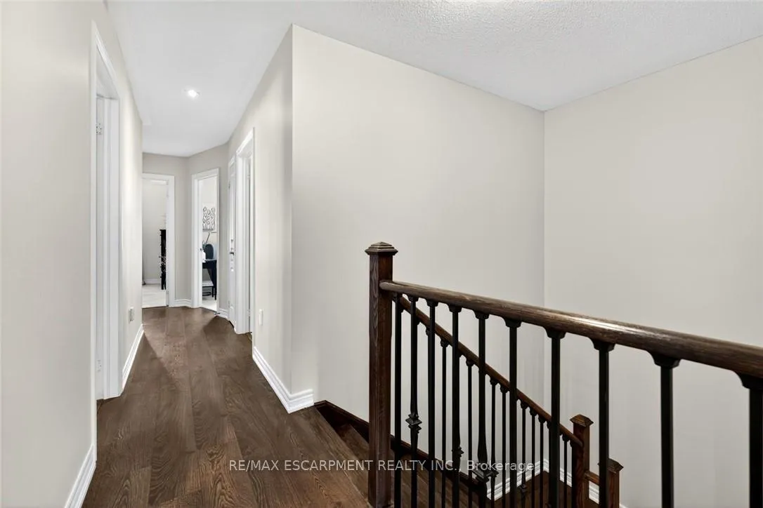 Photo 21 of 225 Skinner Road, Hamilton, Waterdown — HOMEH