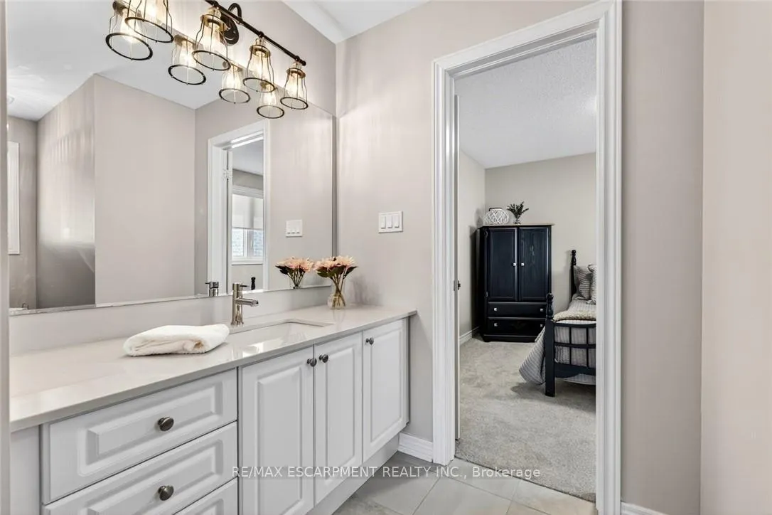 Photo 29 of 225 Skinner Road, Hamilton, Waterdown — HOMEH