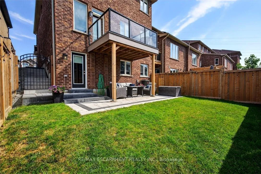 Photo 39 of 225 Skinner Road, Hamilton, Waterdown — HOMEH