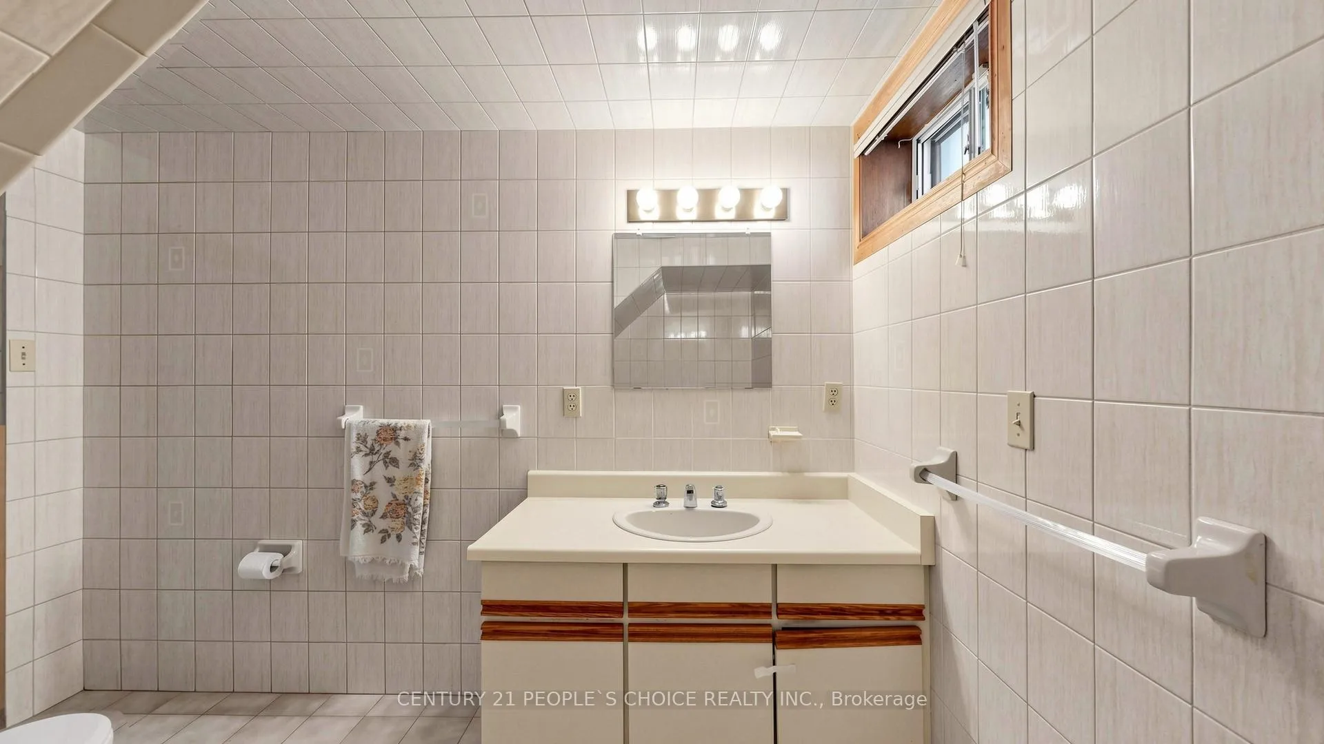 Photo 39 of 145 Chancellor Drive, Vaughan, East Woodbridge — HOMEH