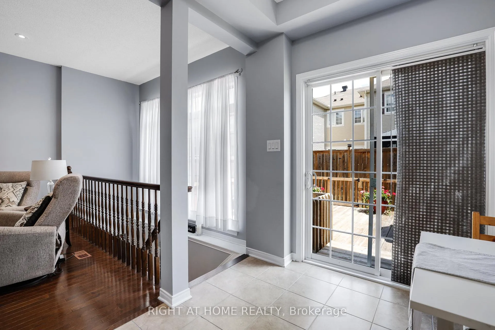 Photo 15 of 577 Ashbourne Crescent, Ottawa, Barrhaven - Stonebridge — HOMEH