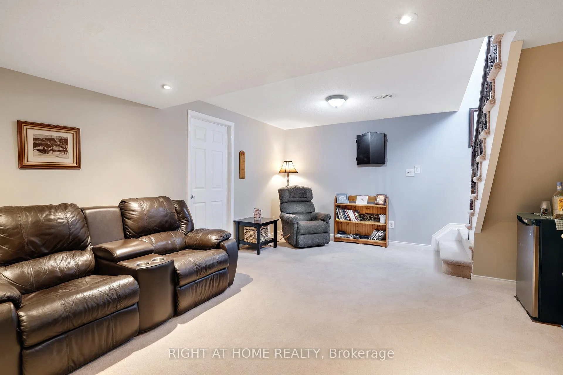 Photo 23 of 577 Ashbourne Crescent, Ottawa, Barrhaven - Stonebridge — HOMEH