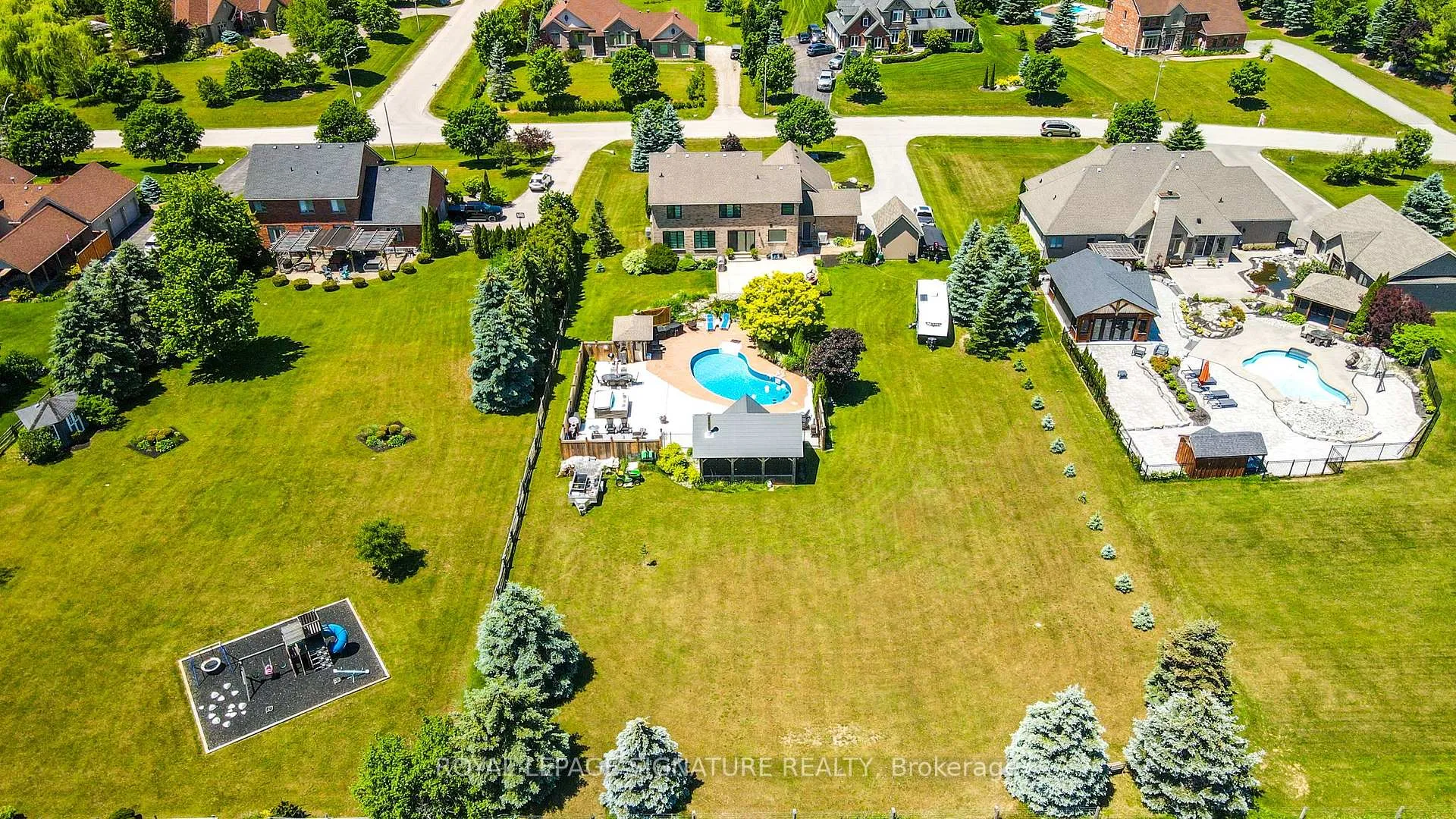 Photo 45 of 27 Leenders Lane, Erin — HOMEH