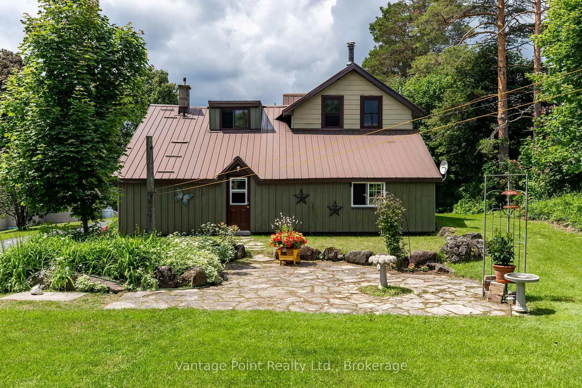 Photo 36 of 776227 10 Highway, Chatsworth — HOMEH