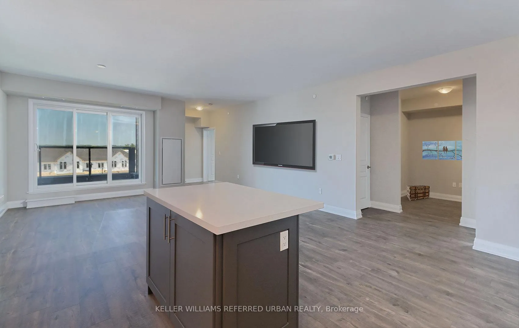 Photo 5 of Unit 231, 555 William Graham Drive, Aurora, Rural Aurora — HOMEH