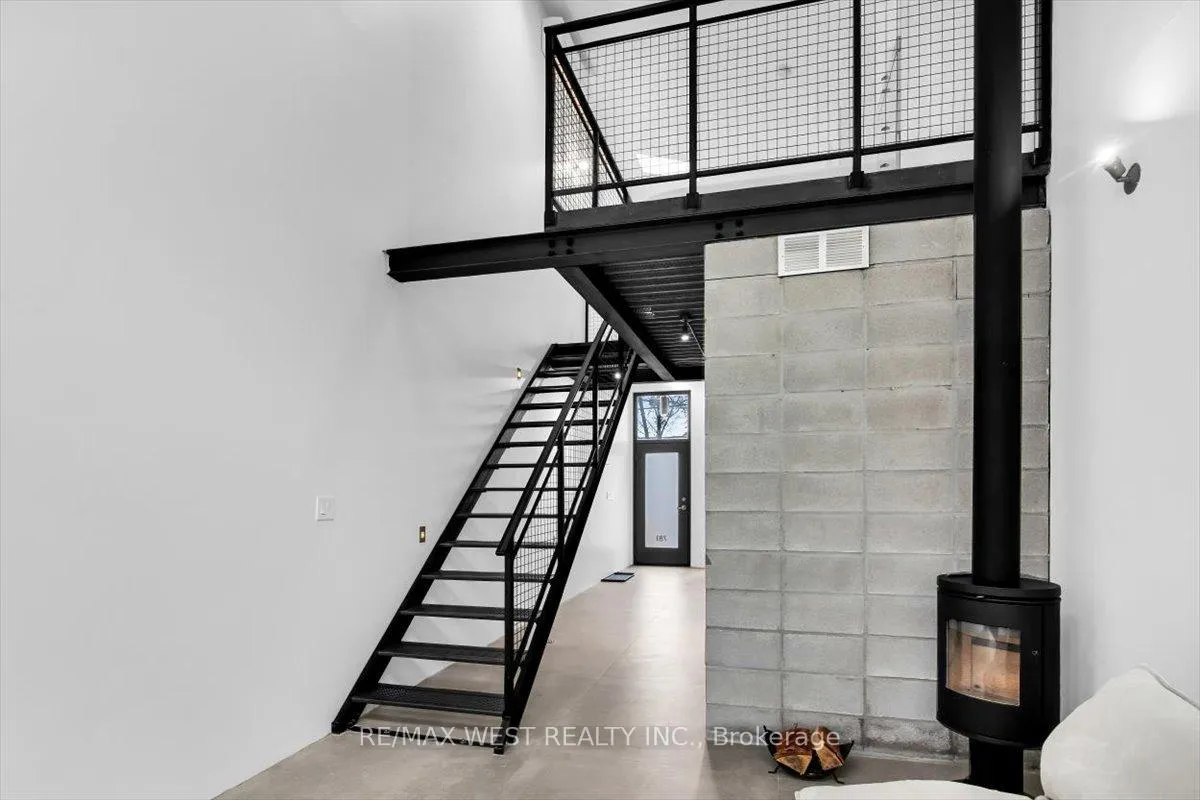 Photo 10 of 781 Craven Road, Toronto, Greenwood-Coxwell — HOMEH