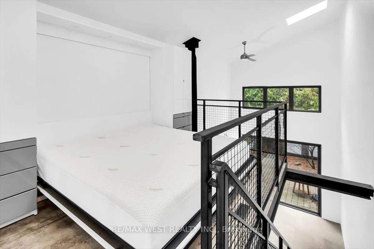 Photo 26 of 781 Craven Road, Toronto, Greenwood-Coxwell — HOMEH