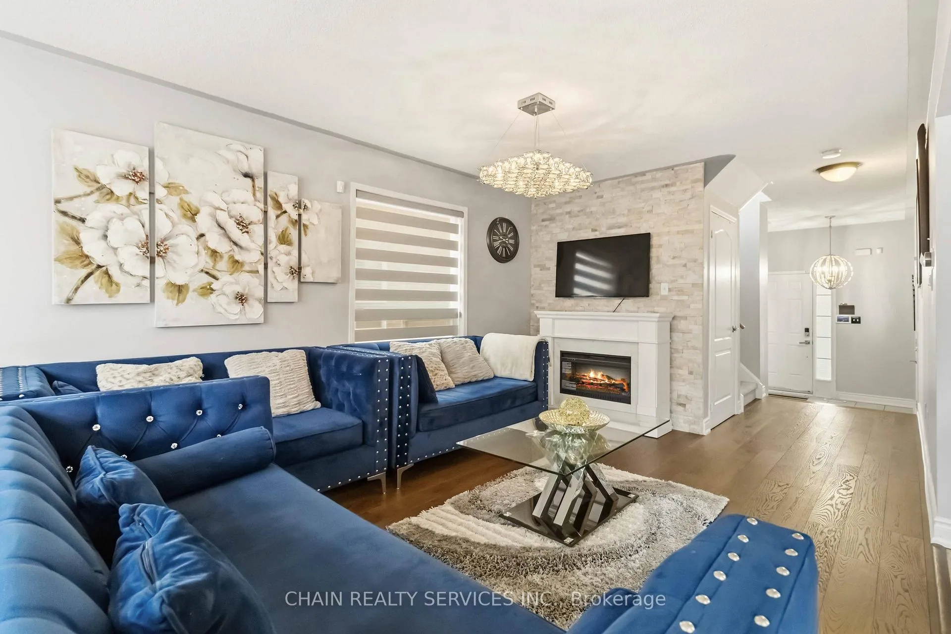 Photo 6 of 36 Crannyfield Drive, Brampton, Fletcher's Meadow — HOMEH