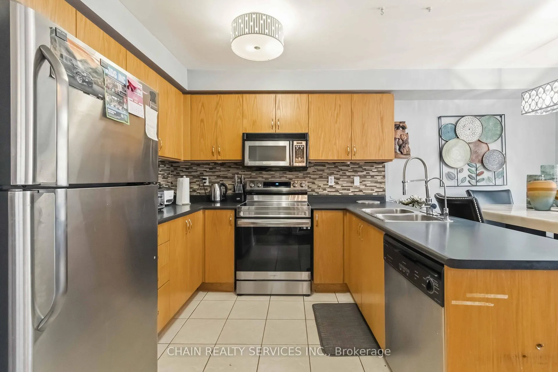 Photo 10 of 36 Crannyfield Drive, Brampton, Fletcher's Meadow — HOMEH