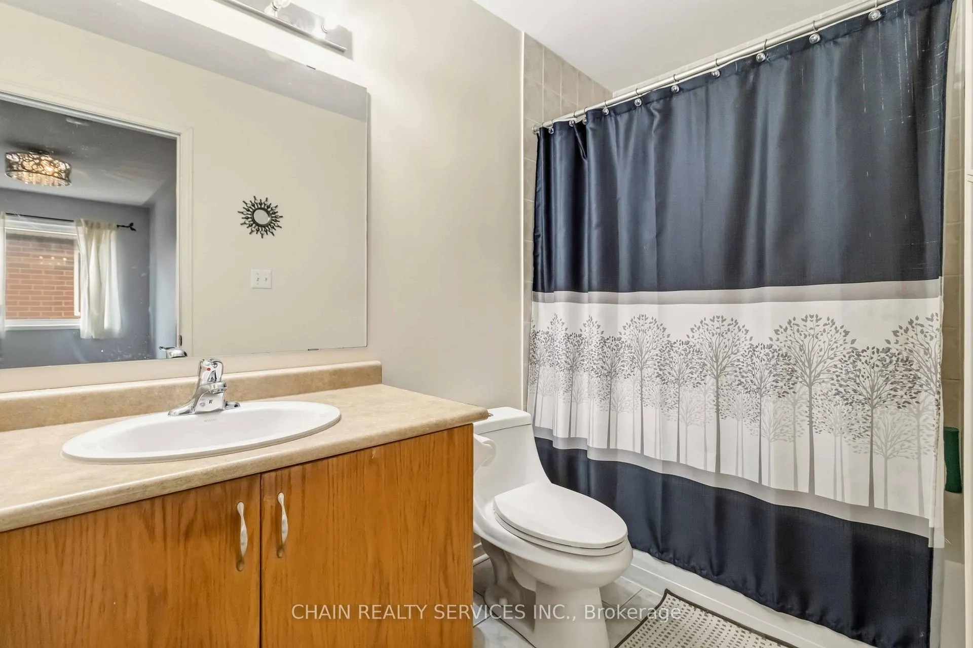 Photo 20 of 36 Crannyfield Drive, Brampton, Fletcher's Meadow — HOMEH