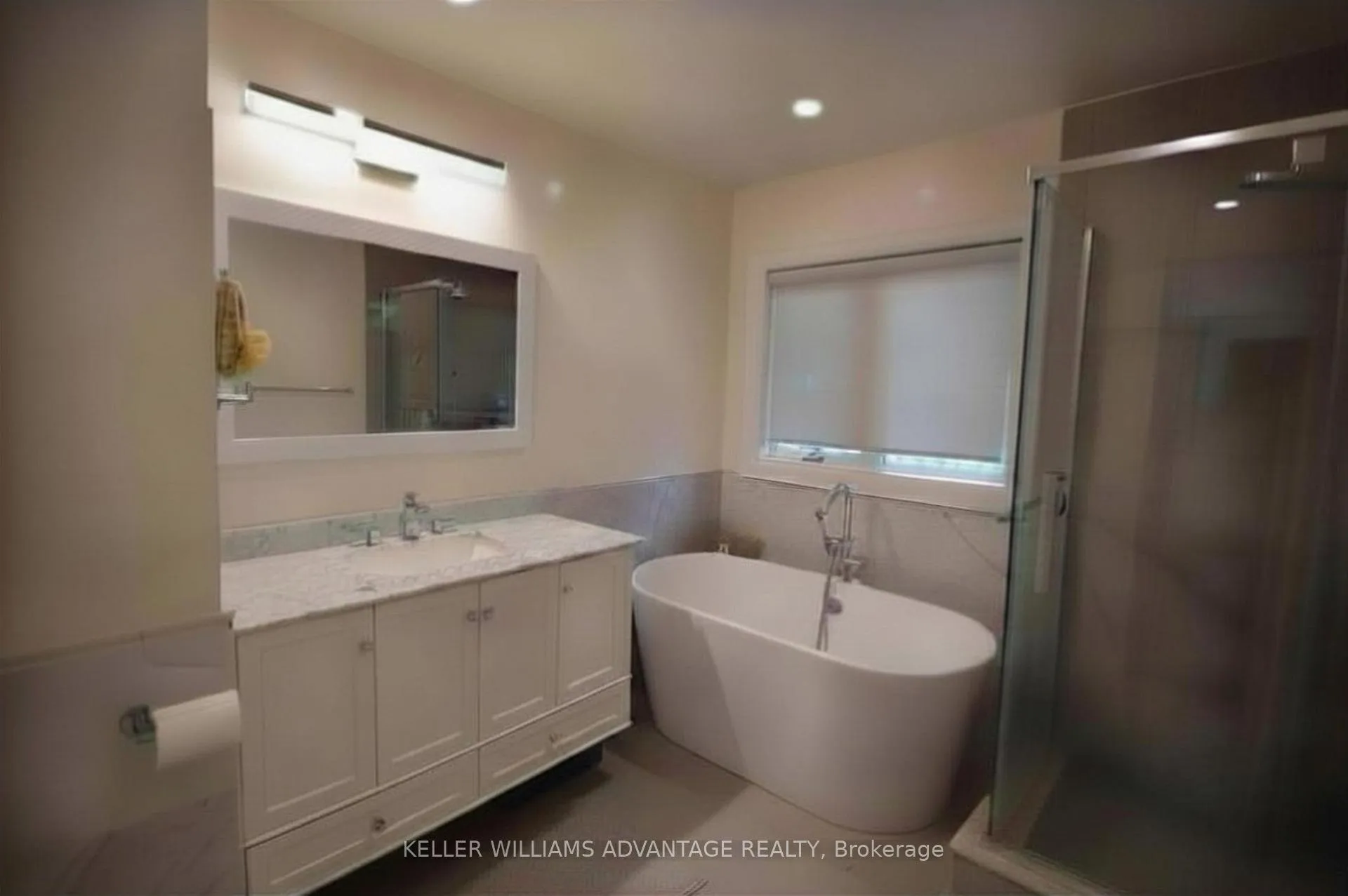 Photo 17 of Unit 11, 190 Harding Boulevard, Richmond Hill, North Richvale — HOMEH