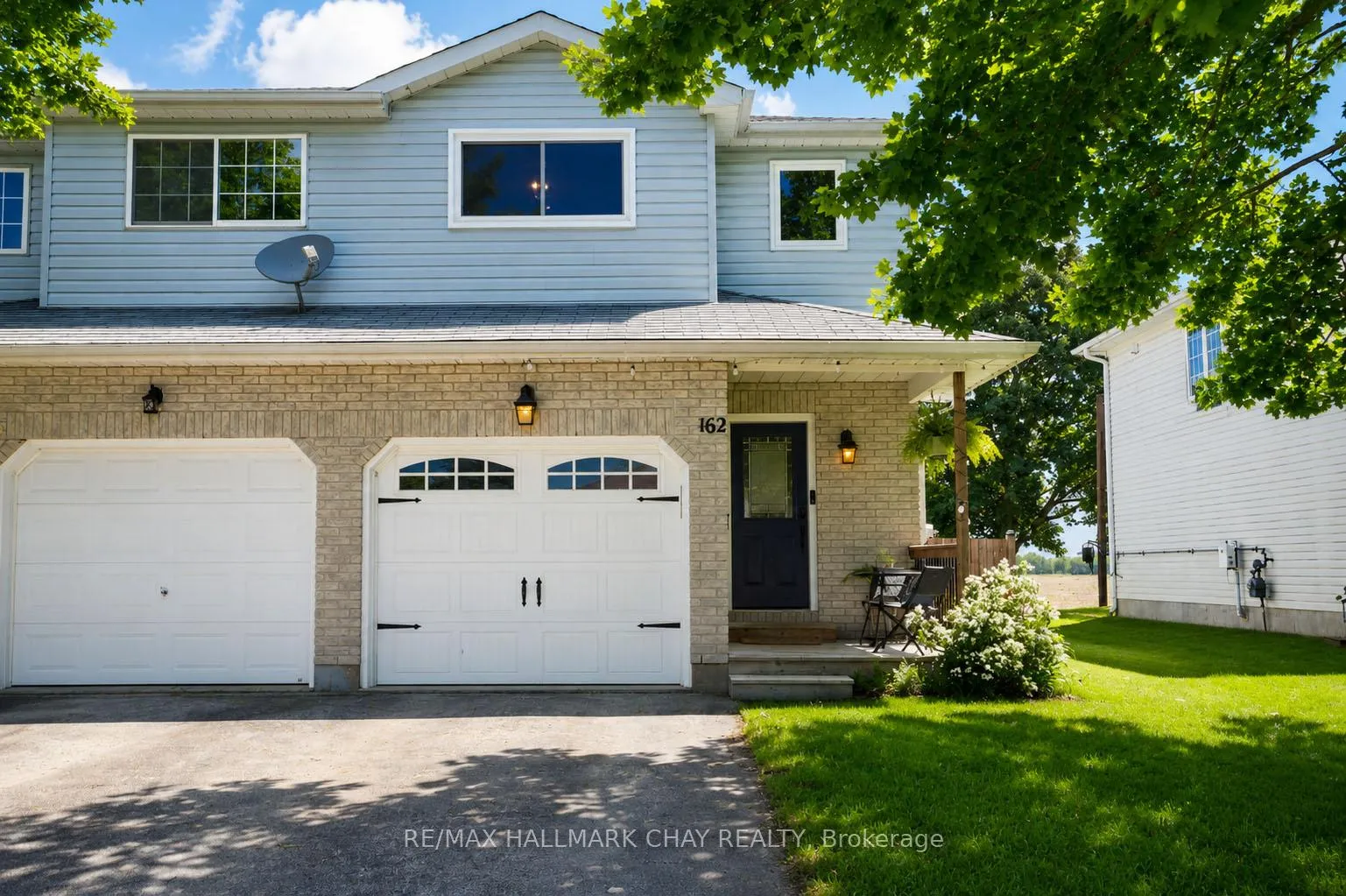 Photo 1 of 162 Ritchie Crescent, Springwater, Elmvale — HOMEH
