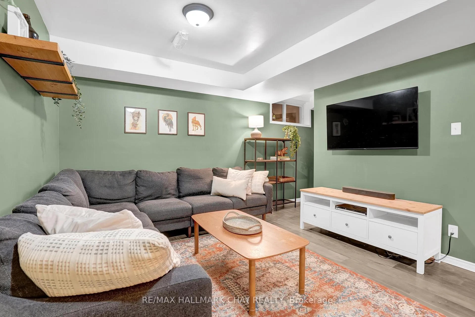 Photo 17 of 162 Ritchie Crescent, Springwater, Elmvale — HOMEH