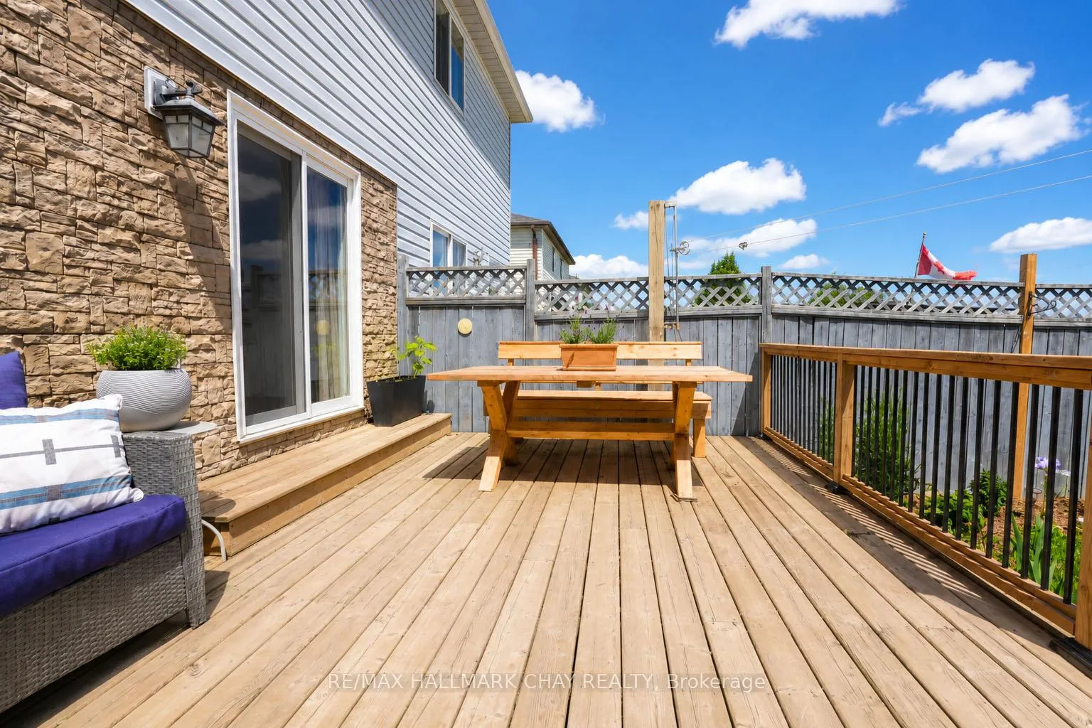 Photo 22 of 162 Ritchie Crescent, Springwater, Elmvale — HOMEH