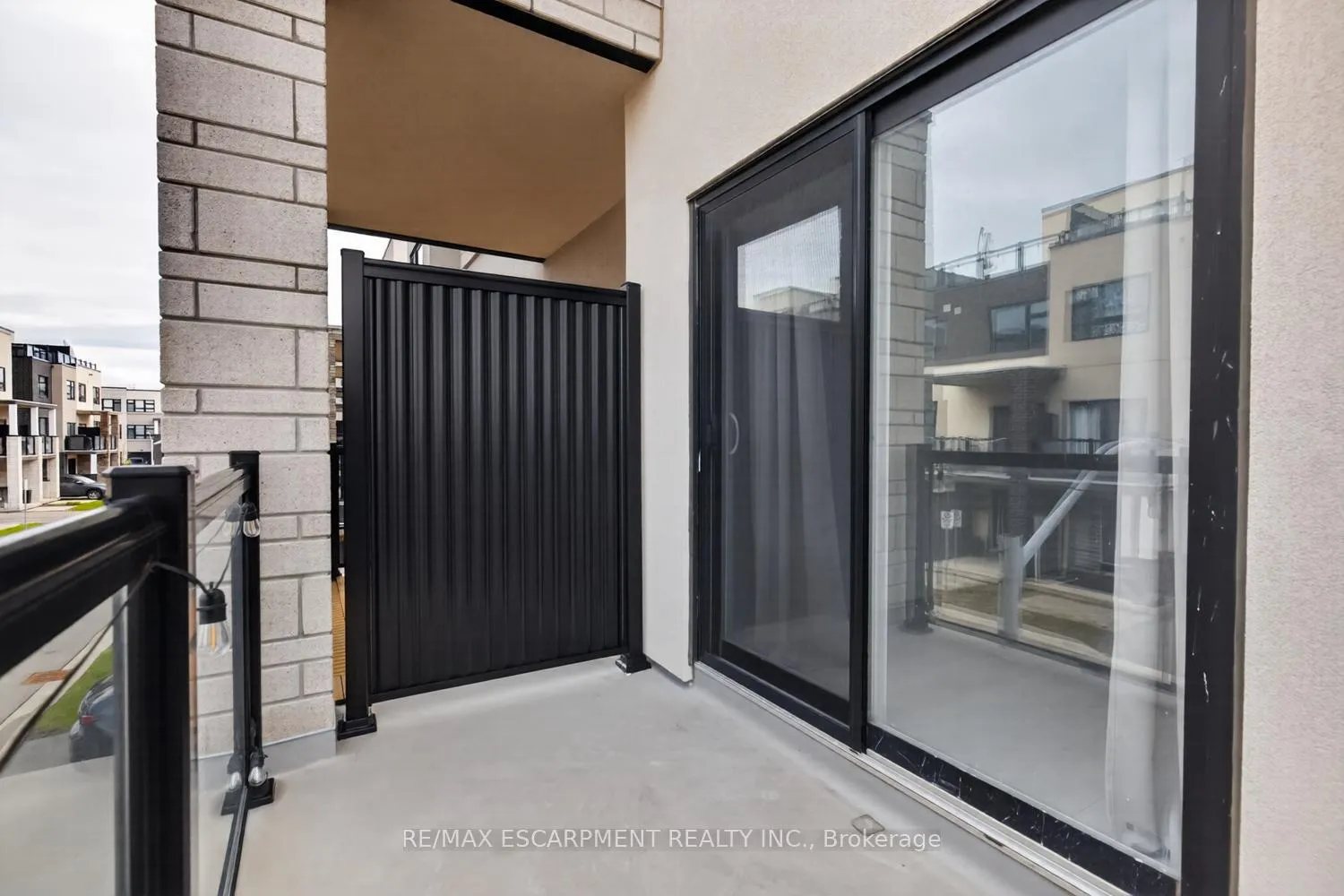 Photo 21 of Unit 32, 1121 Cooke Boulevard, Burlington, LaSalle — HOMEH