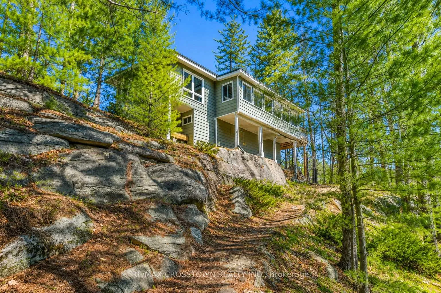 Photo 6 of 607 Juniper Drive, Gravenhurst, Wood (Gravenhurst) — HOMEH
