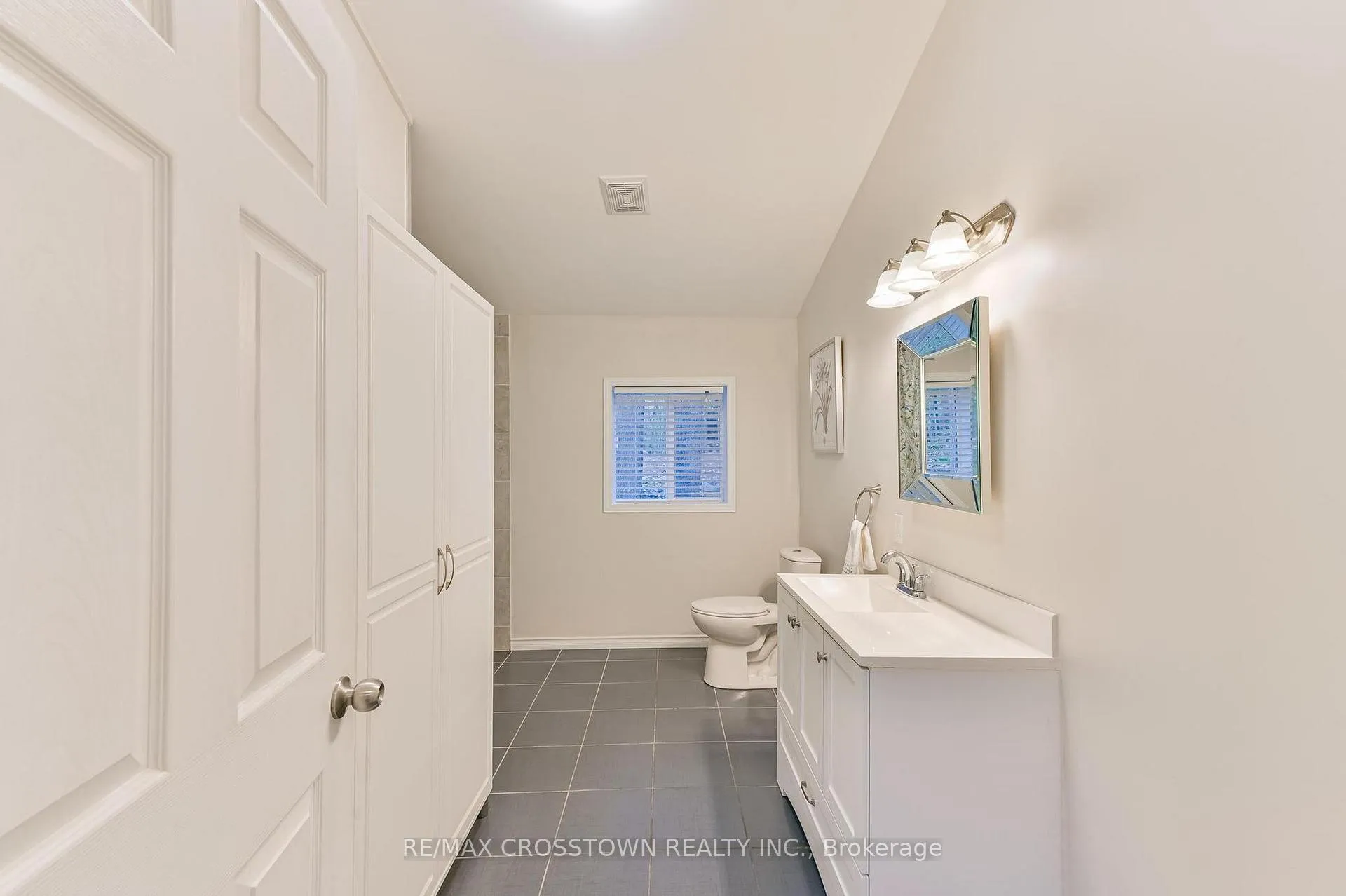 Photo 17 of 607 Juniper Drive, Gravenhurst, Wood (Gravenhurst) — HOMEH