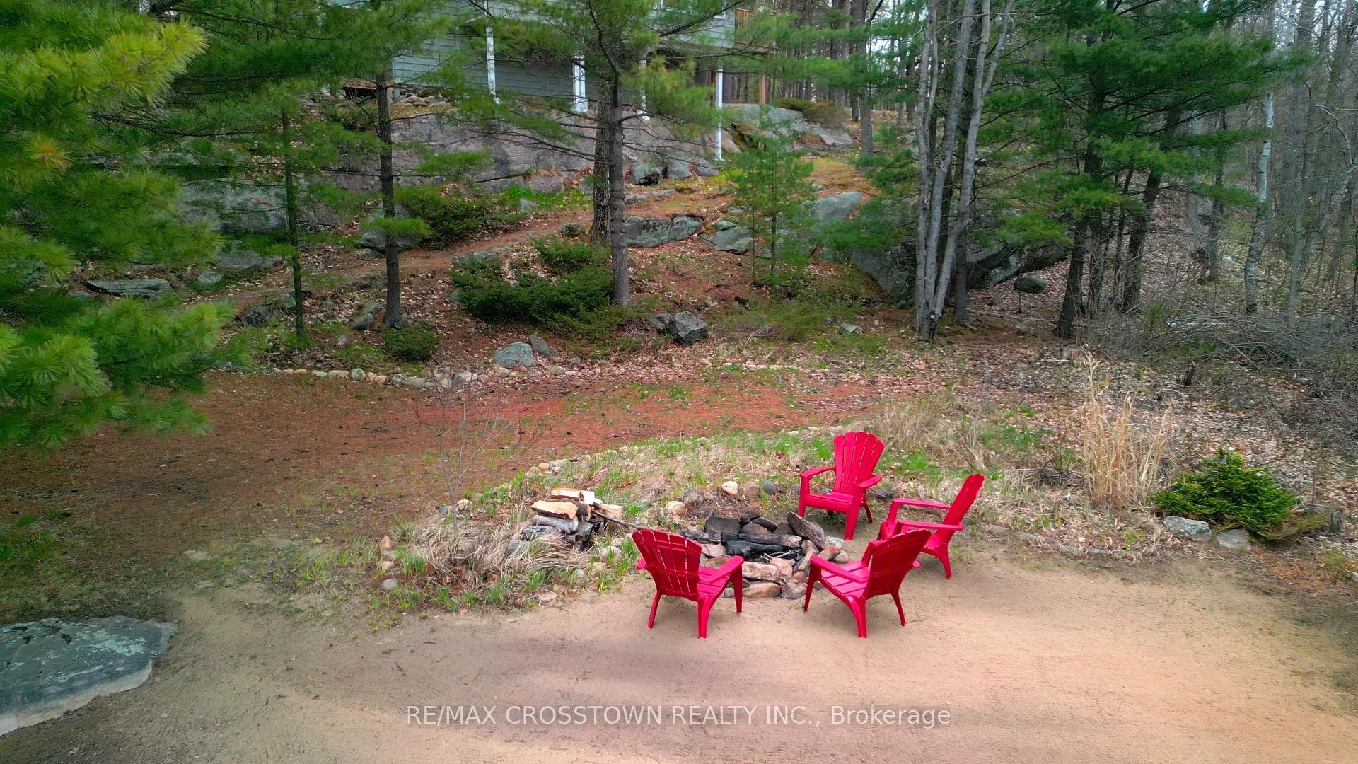 Photo 23 of 607 Juniper Drive, Gravenhurst, Wood (Gravenhurst) — HOMEH