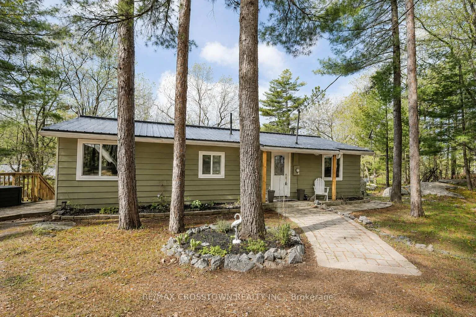 Photo 32 of 607 Juniper Drive, Gravenhurst, Wood (Gravenhurst) — HOMEH