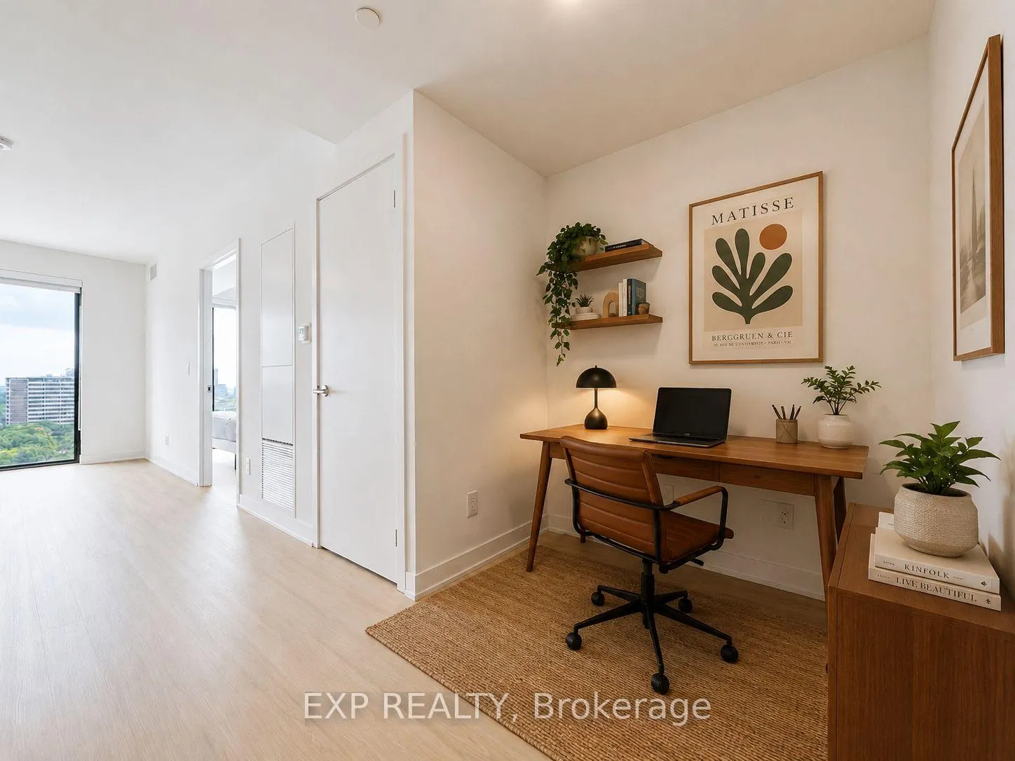 Photo 2 of Unit 1306, 47 Mutual Street, Toronto, Church-Yonge Corridor — HOMEH