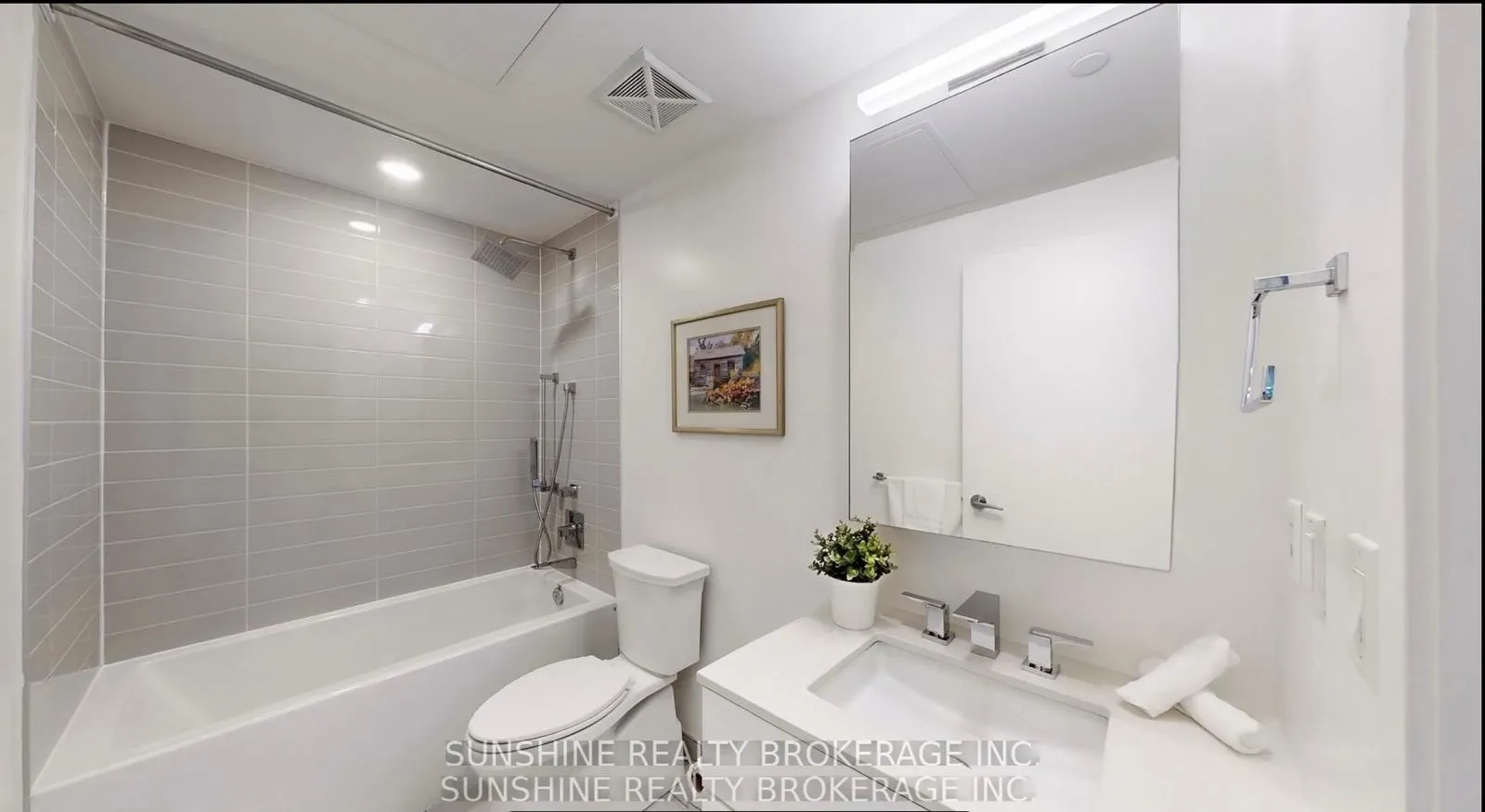 Photo 10 of Unit 422, 25 Richmond Street E, Toronto, Church-Yonge Corridor — HOMEH