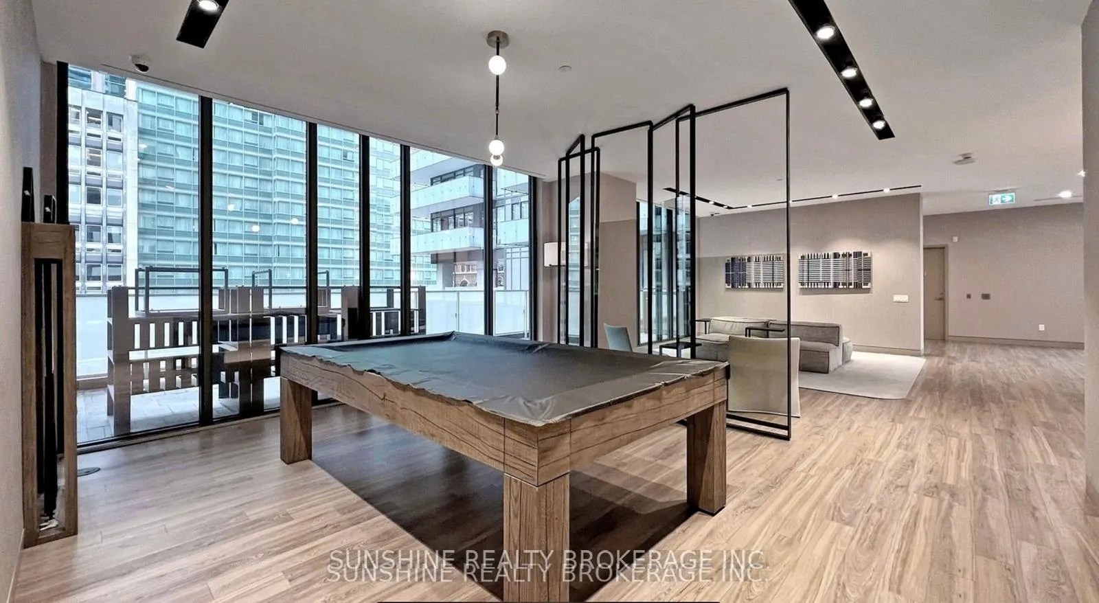 Photo 25 of Unit 422, 25 Richmond Street E, Toronto, Church-Yonge Corridor — HOMEH