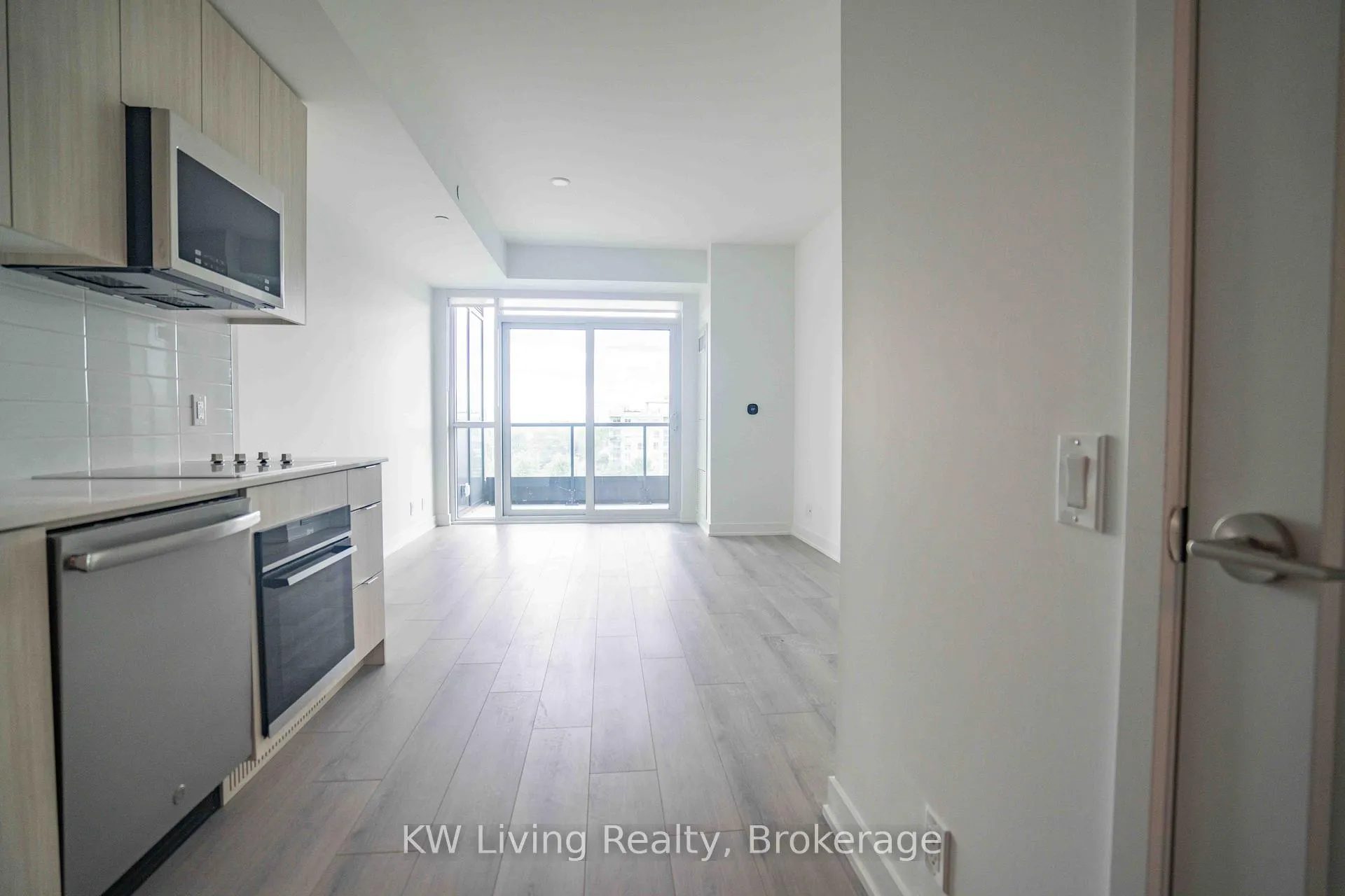 Photo 7 of Unit 512, 20 Deans Drive, Scarborough, Clairlea-Birchmount — HOMEH