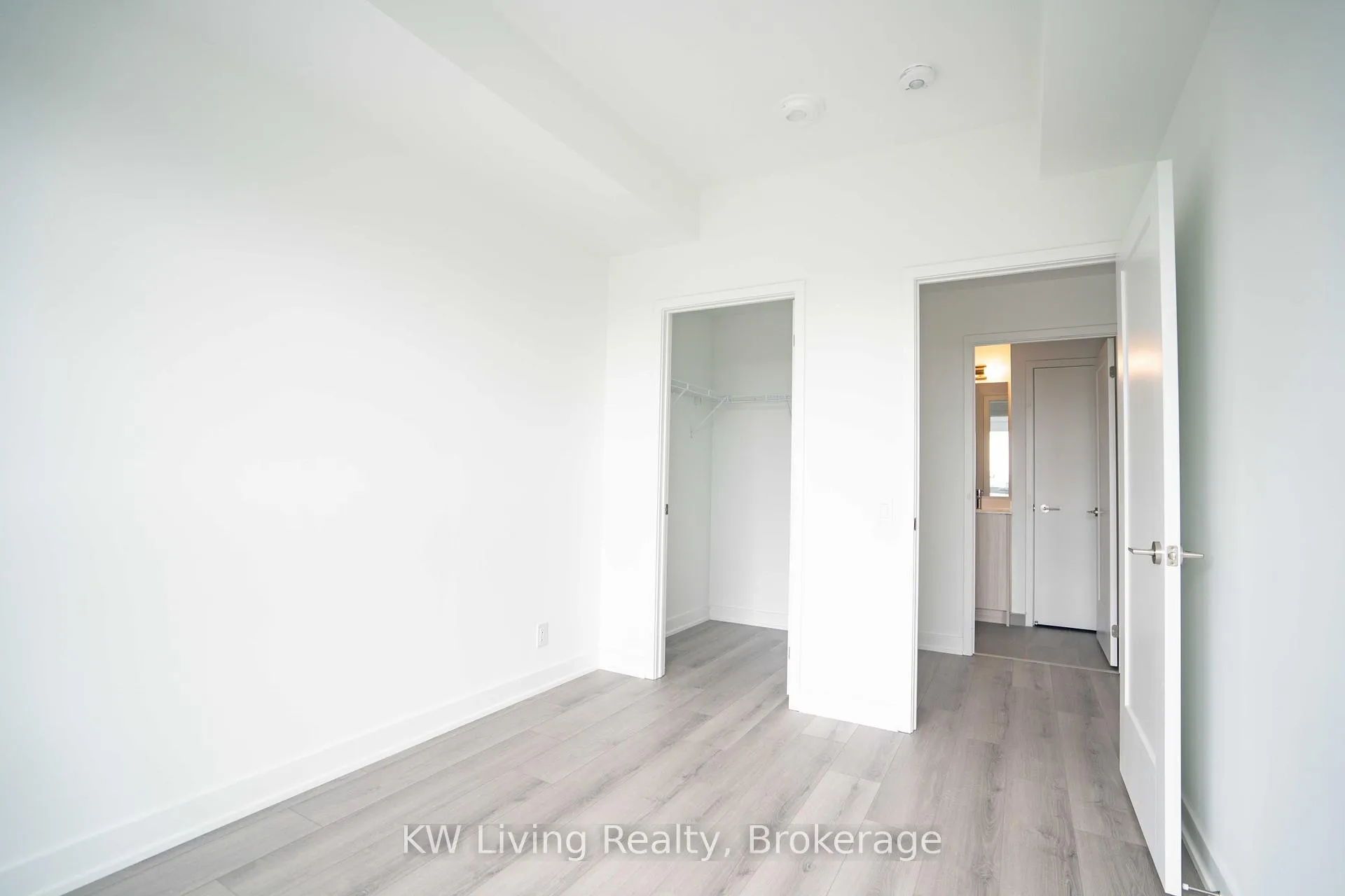 Photo 20 of Unit 512, 20 Deans Drive, Scarborough, Clairlea-Birchmount — HOMEH
