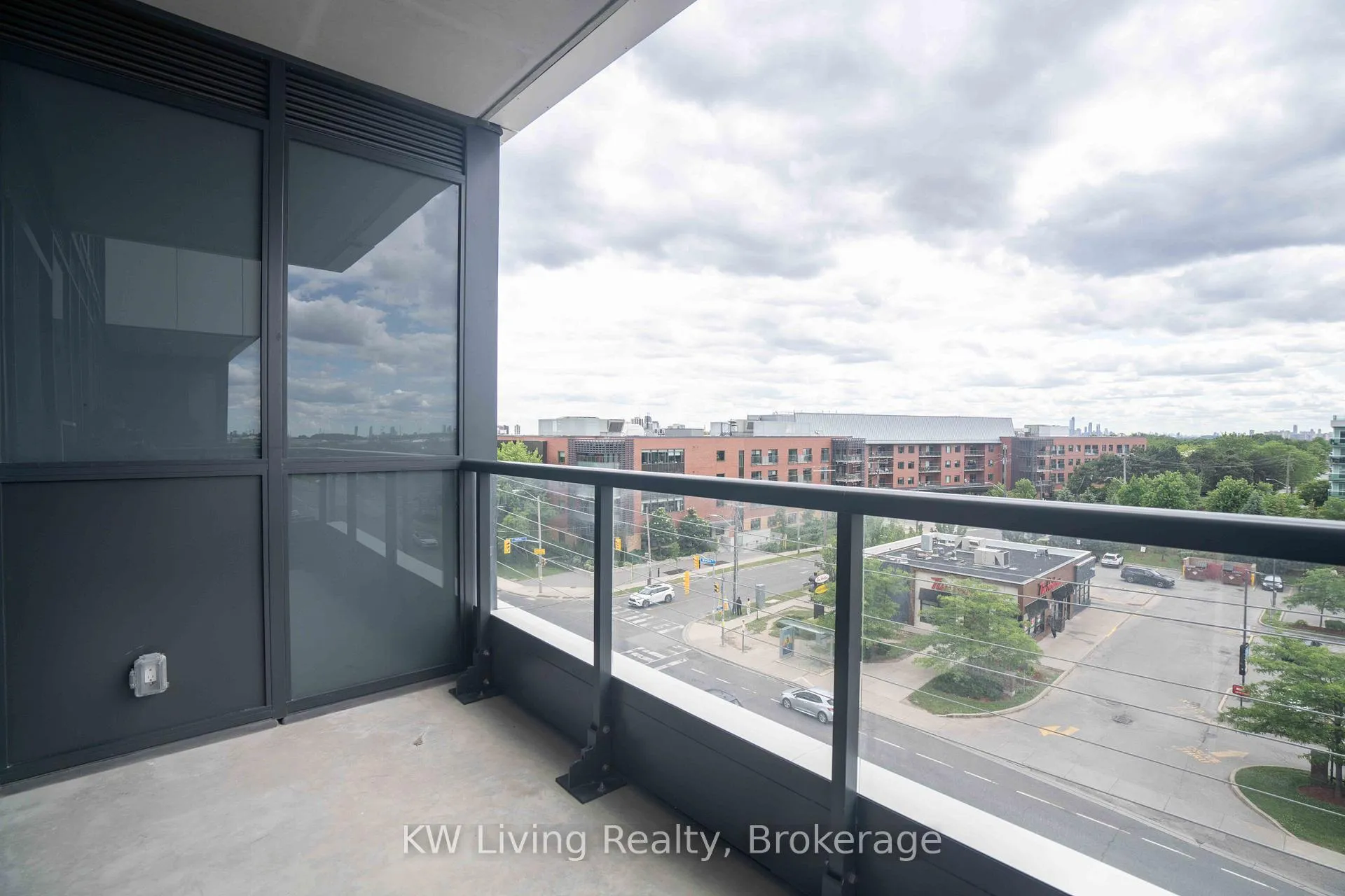 Photo 23 of Unit 512, 20 Deans Drive, Scarborough, Clairlea-Birchmount — HOMEH