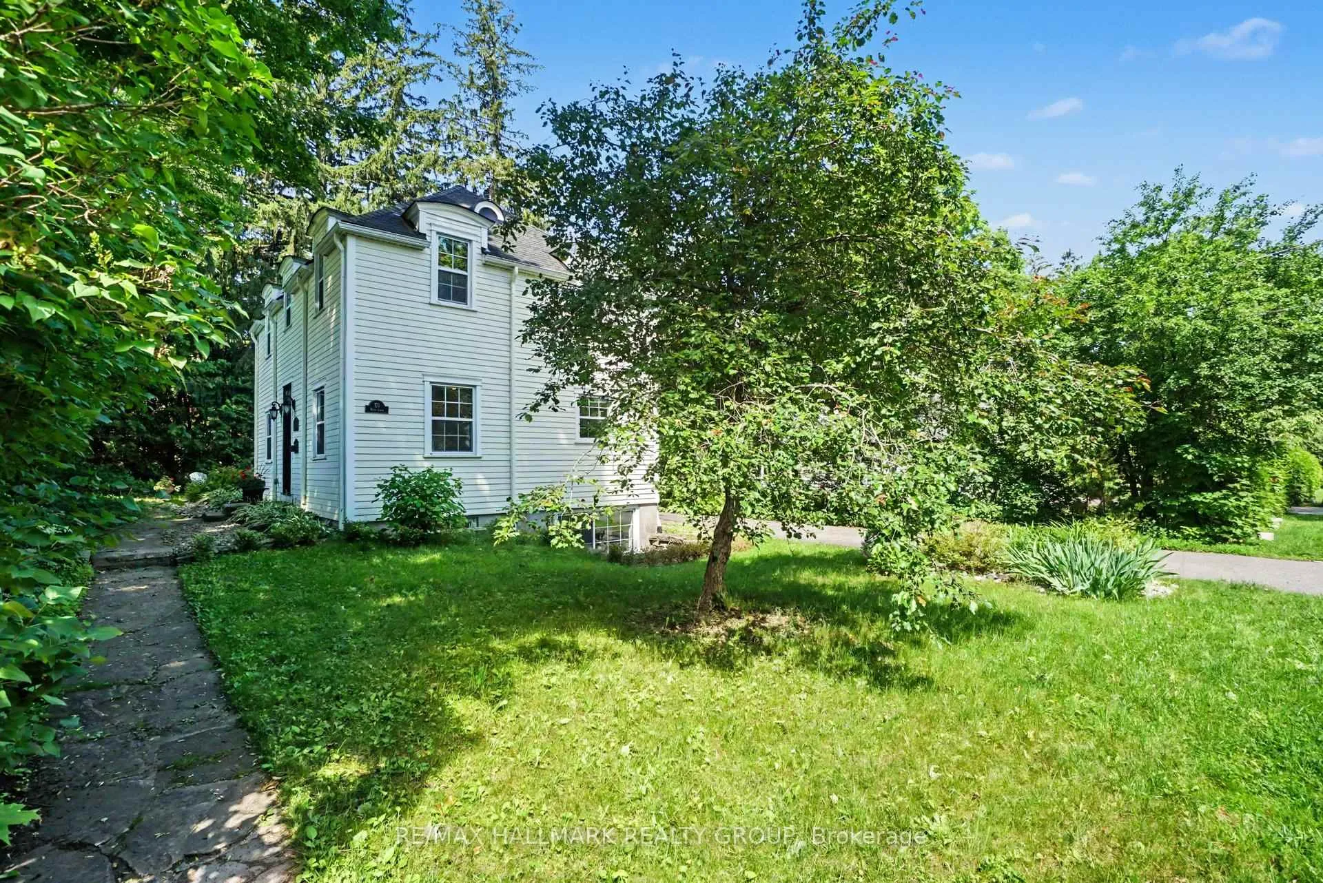 Photo 22 of 171 Minto Place, Ottawa, Rockcliffe — HOMEH