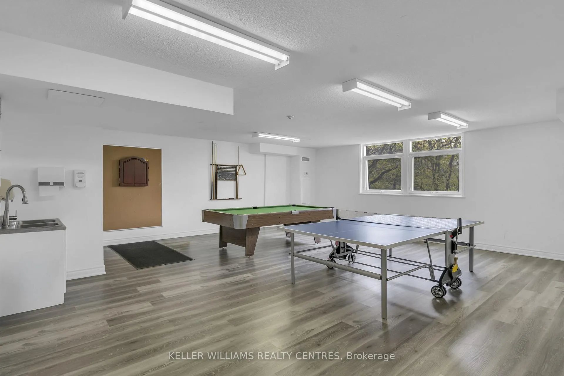 Photo 20 of Unit 407, 7811 Yonge Street, Markham, Thornhill — HOMEH