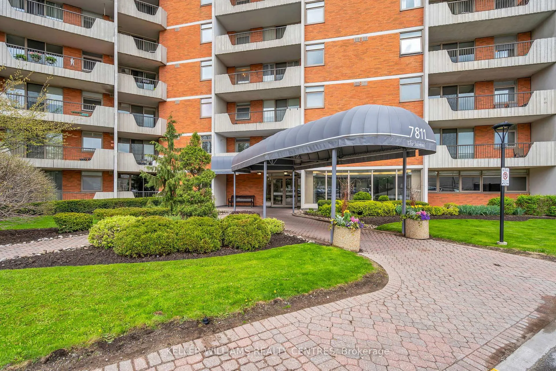 Photo 25 of Unit 407, 7811 Yonge Street, Markham, Thornhill — HOMEH